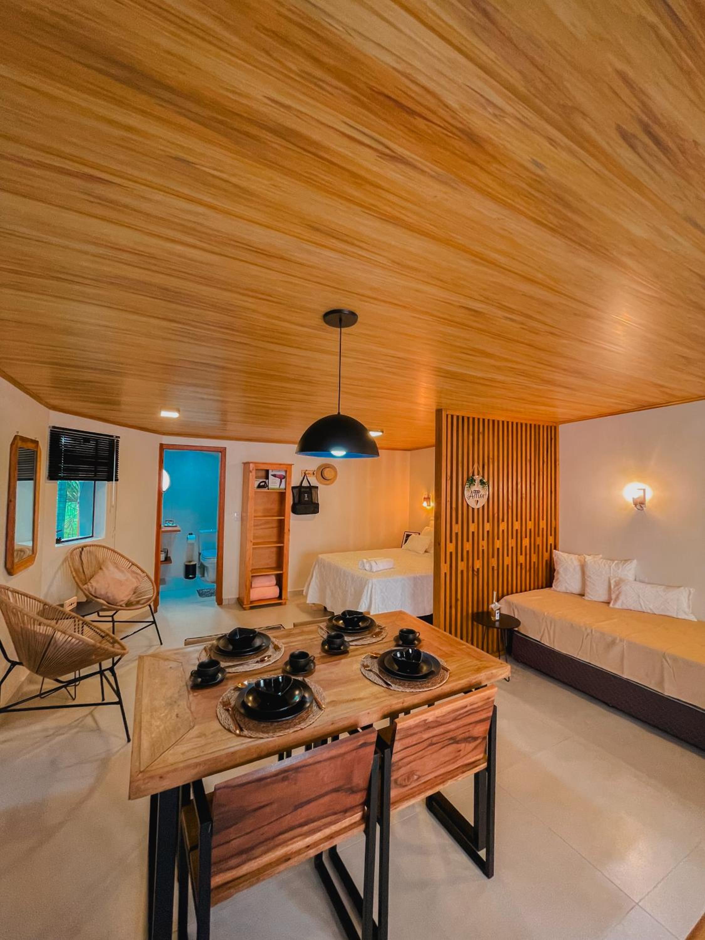 One-Bedroom House photo 1