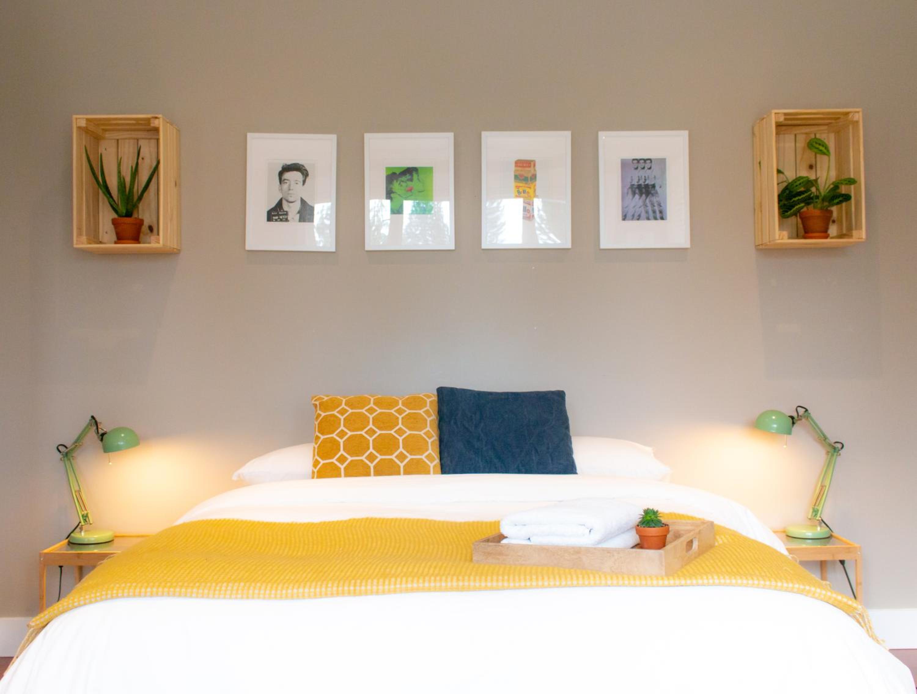 Double Room with Shared Bathroom
