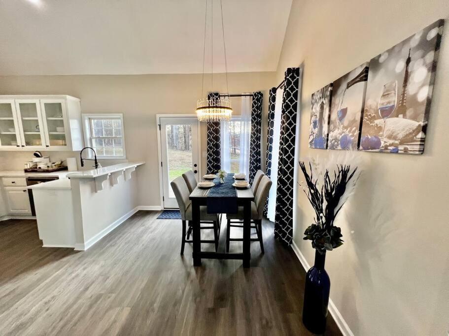 Two-Bedroom Villa photo 2