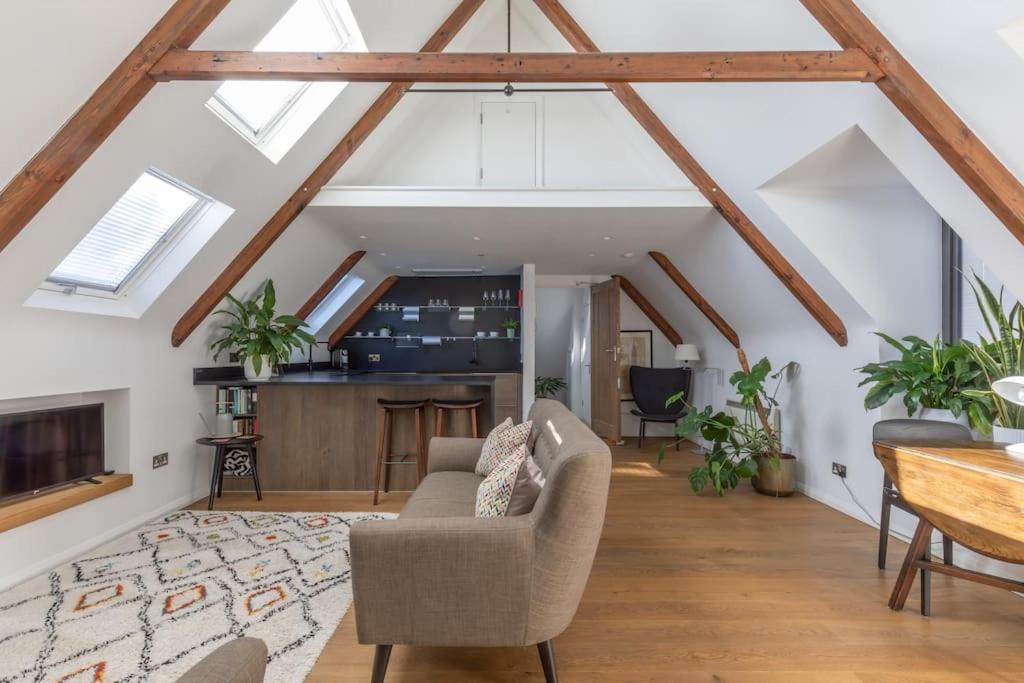 Two-Bedroom Loft Apartment photo 1