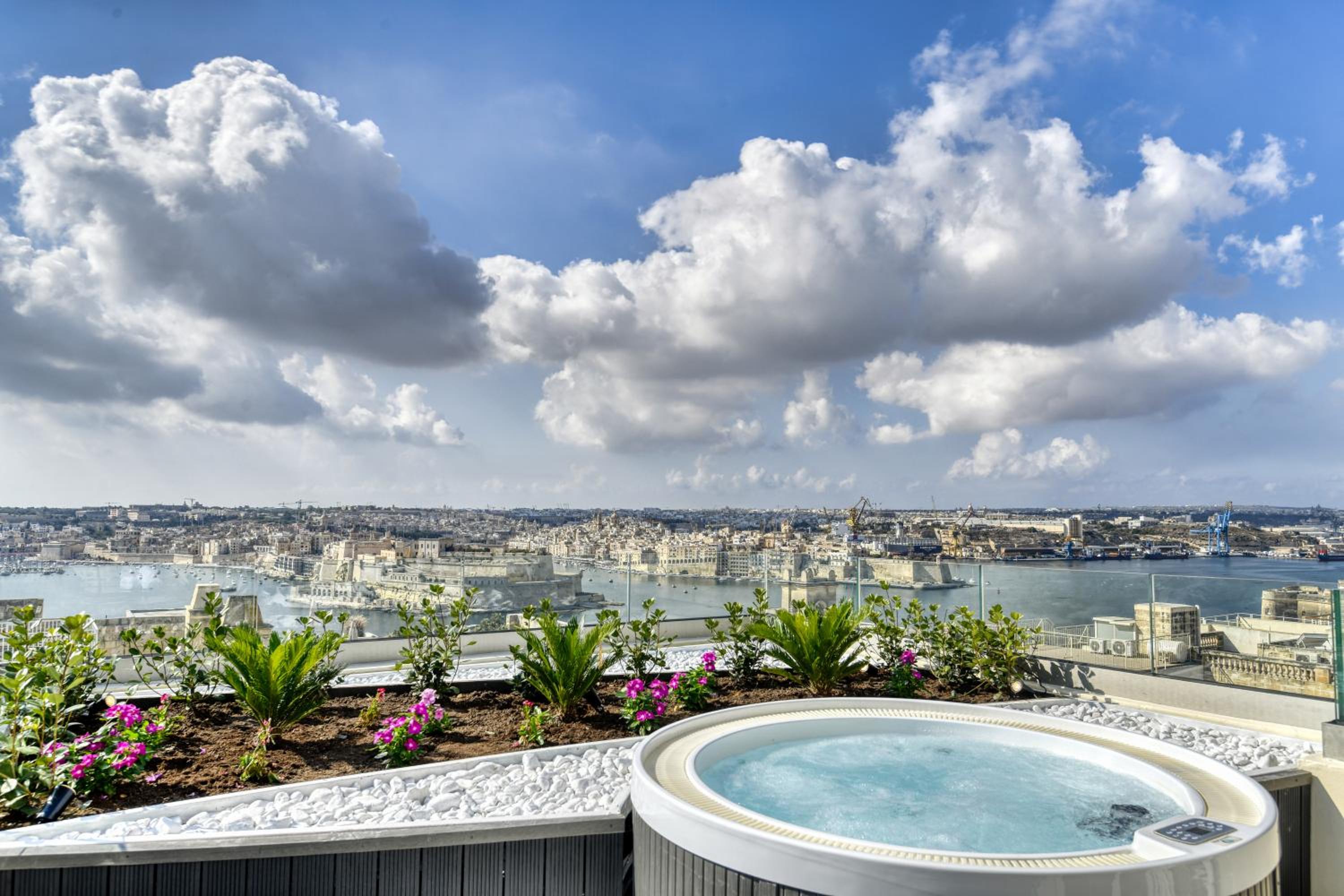 Suite Penthouse con Vista al Mar