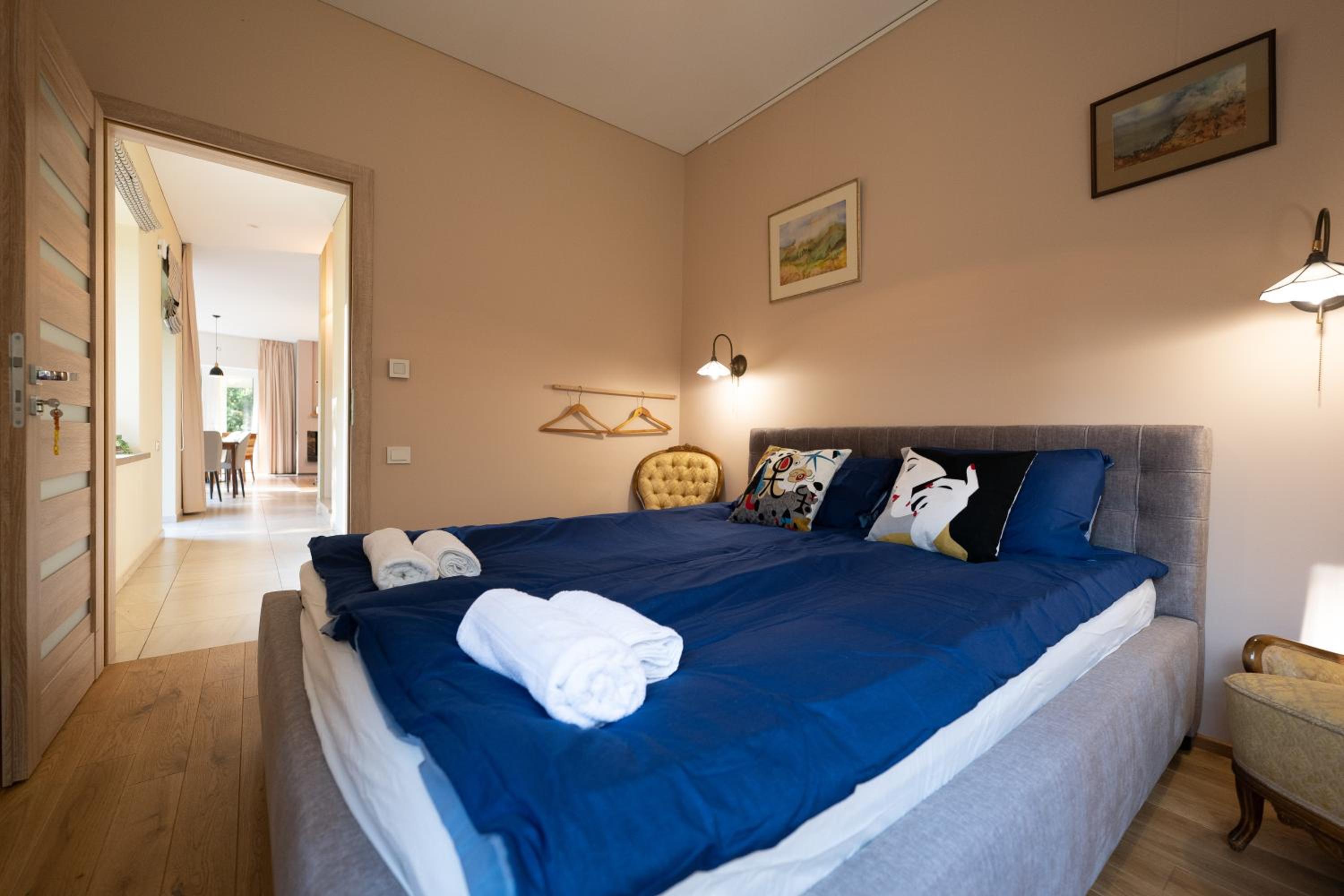 Three-Bedroom Villa photo 1