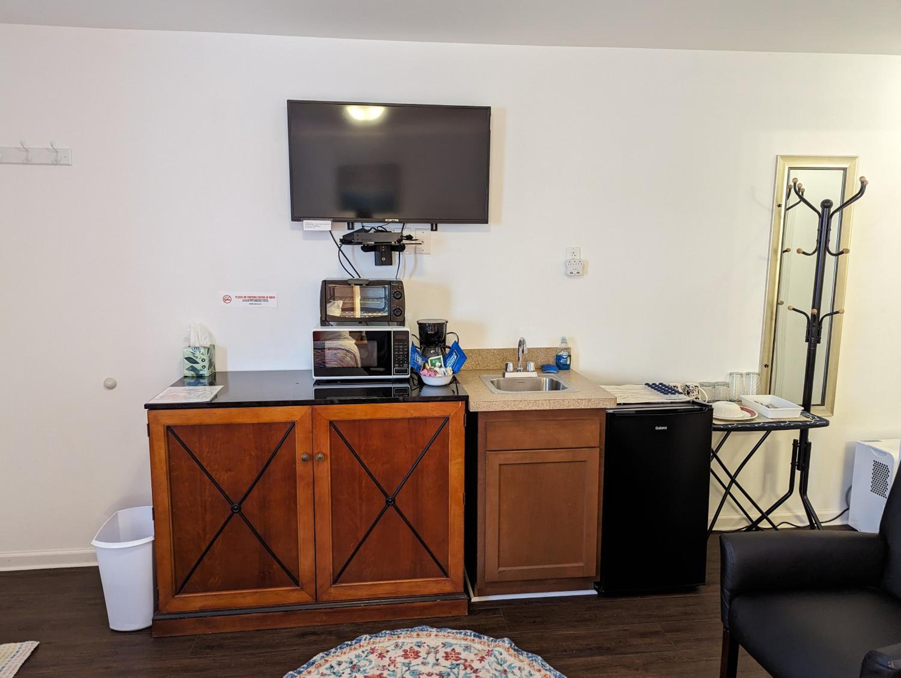 Small Double Room photo 2