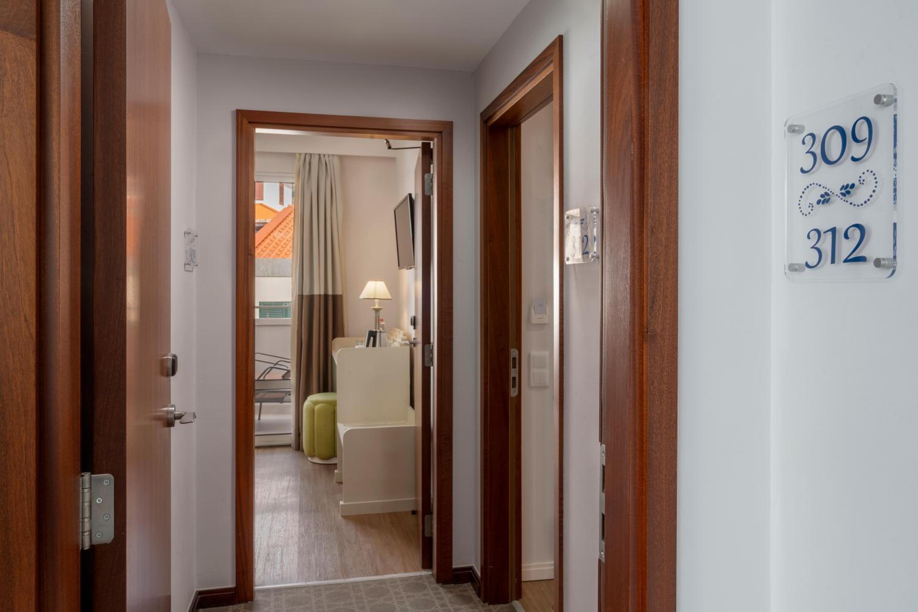 Superior Quadruple Room
