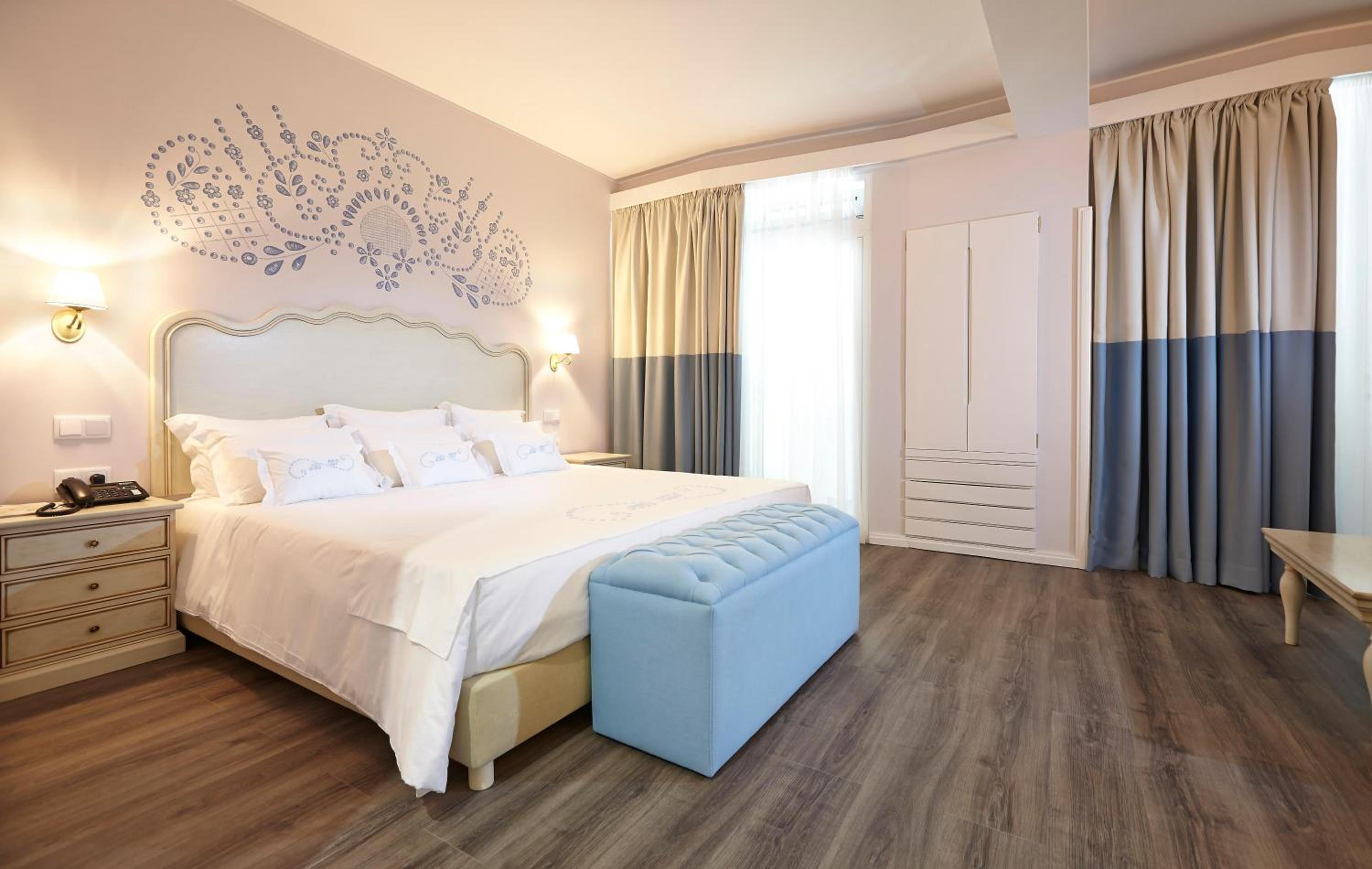 Superior Suite