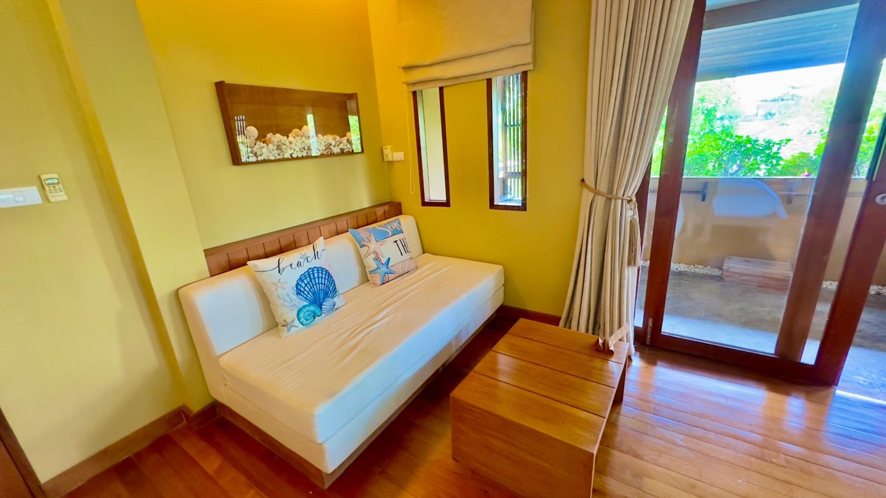 Grand Deluxe Room - Photo 7