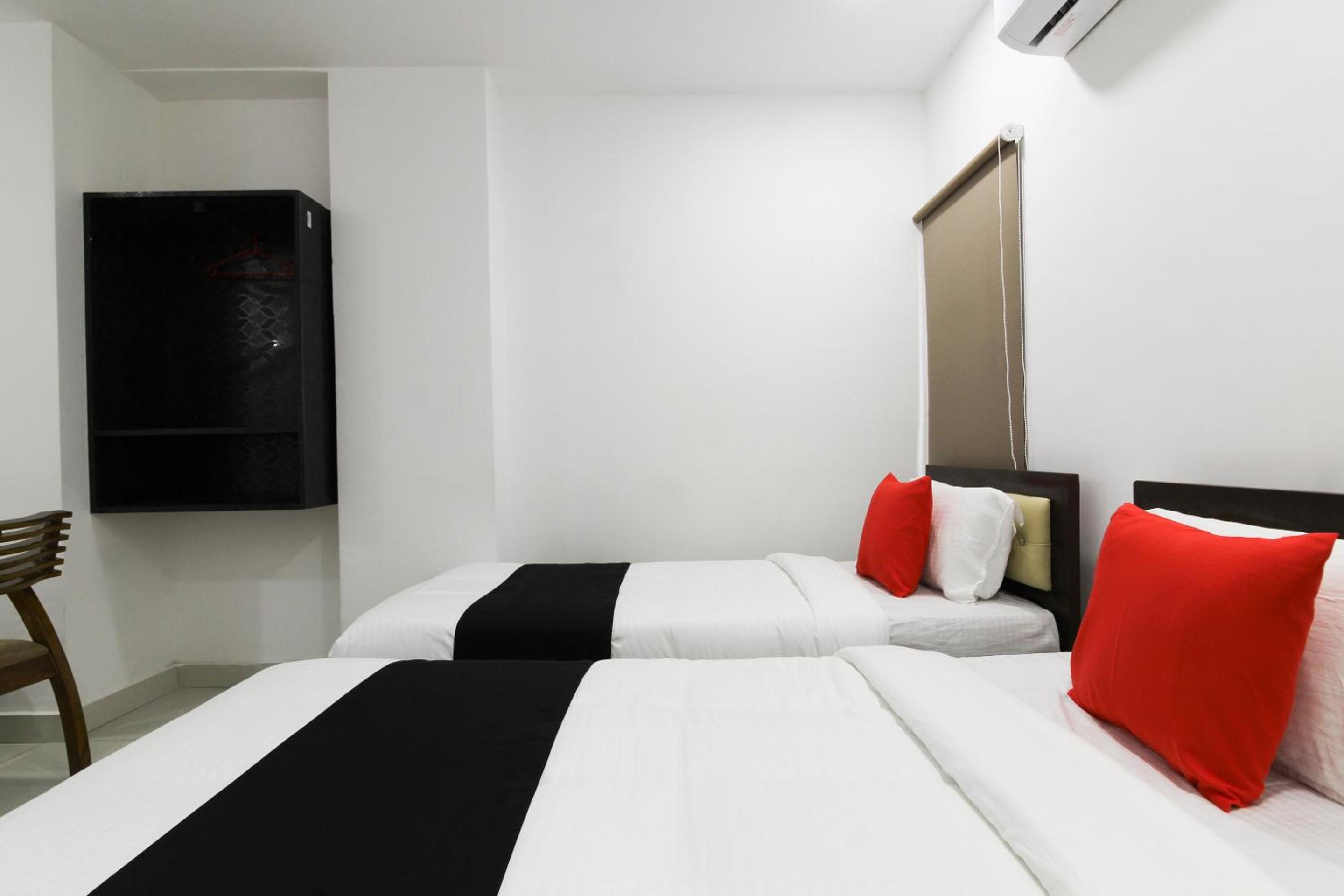 Standard Double Room - Photo 6