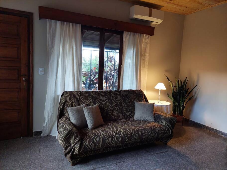 One-Bedroom House photo 1