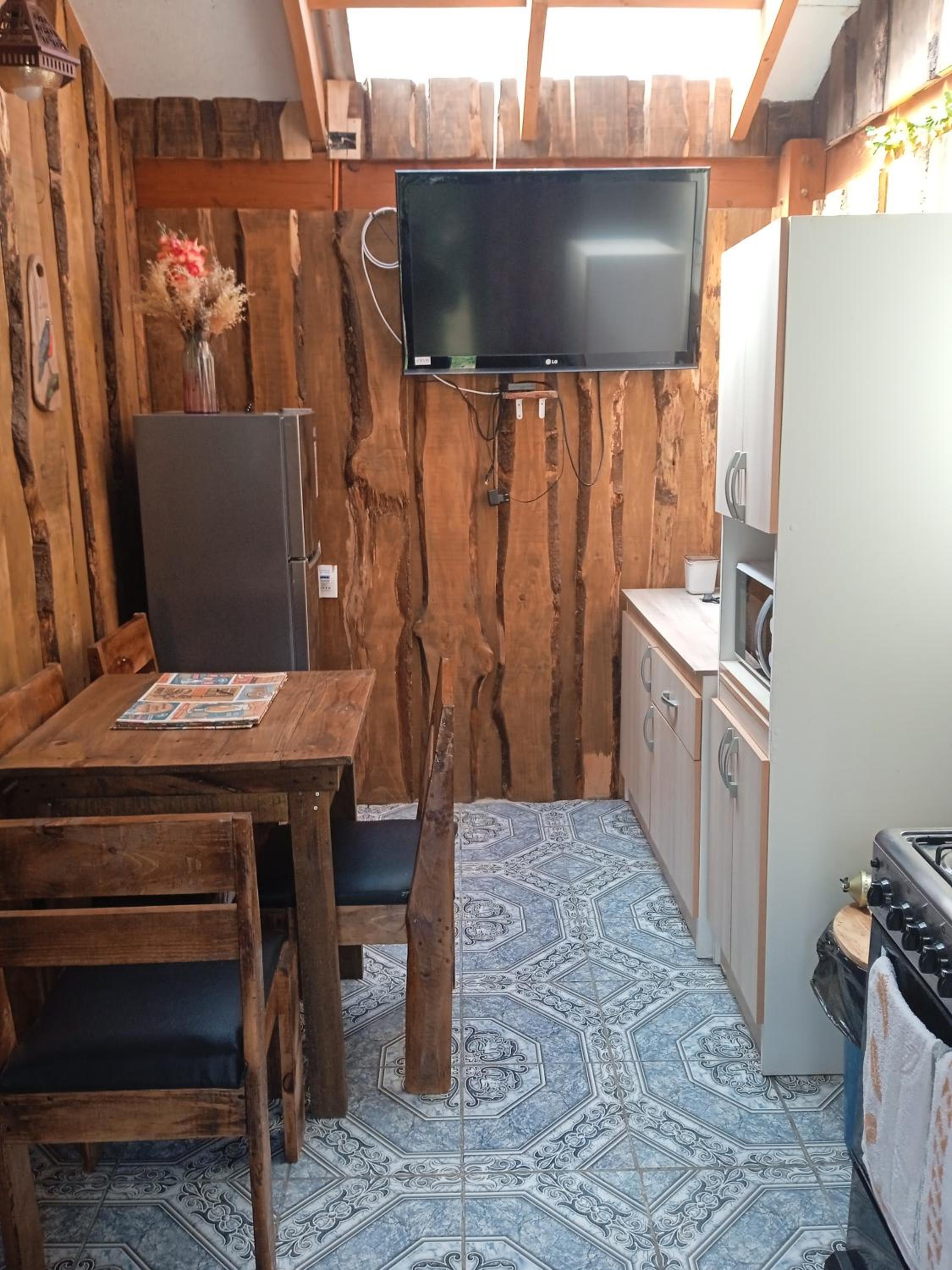 One-Bedroom Apartment photo 2