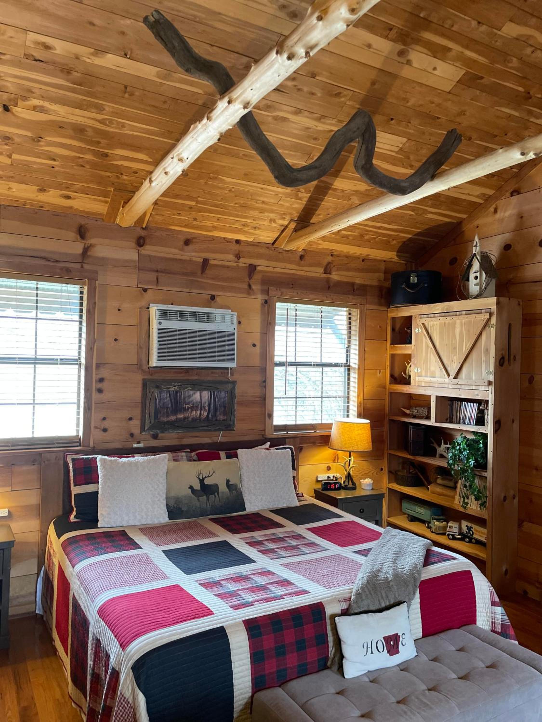 Superior King Suite photo 1