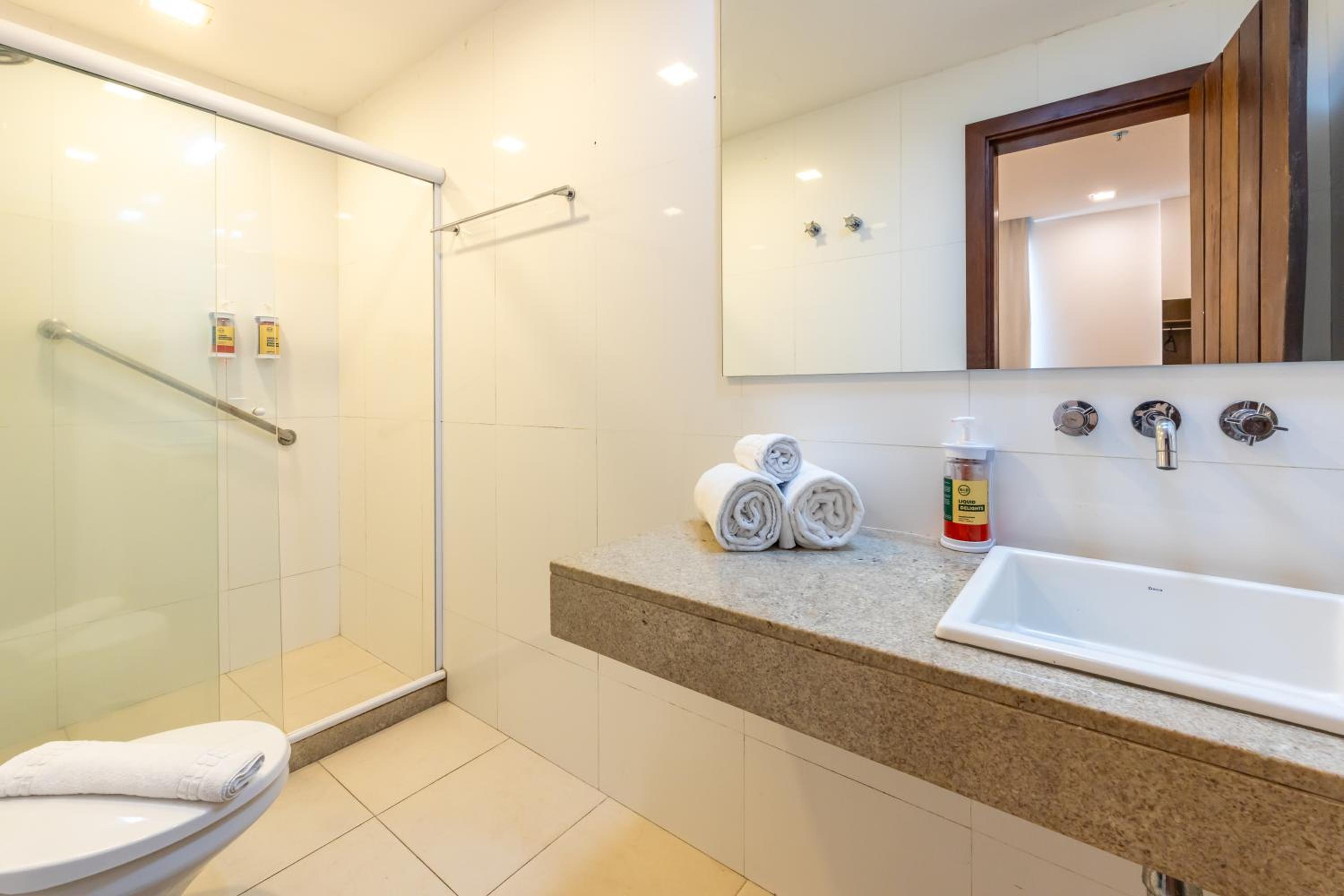 Standard Twin Room - Photo 1