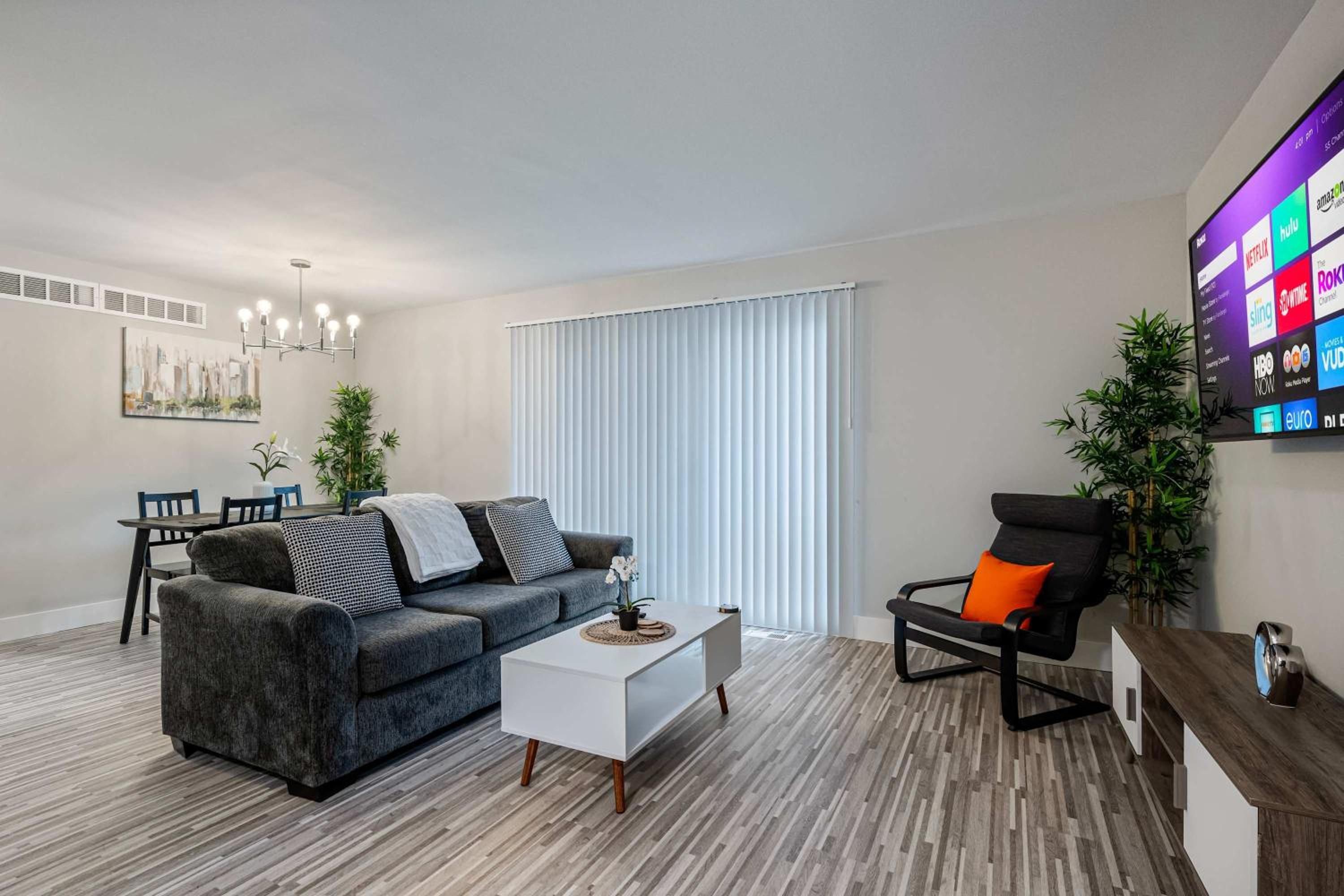 Apartment photo 1