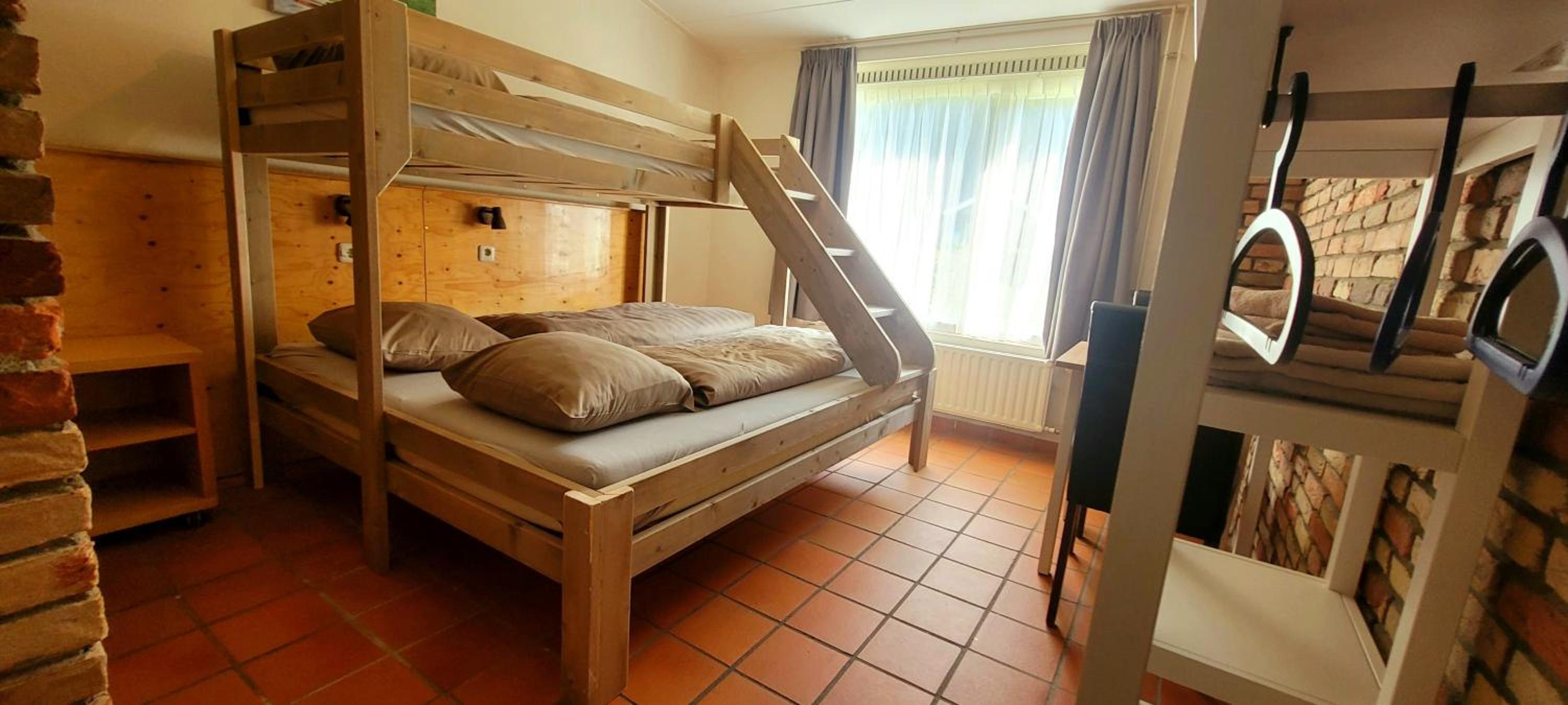 Triple Room with Private Bathroom photo 3