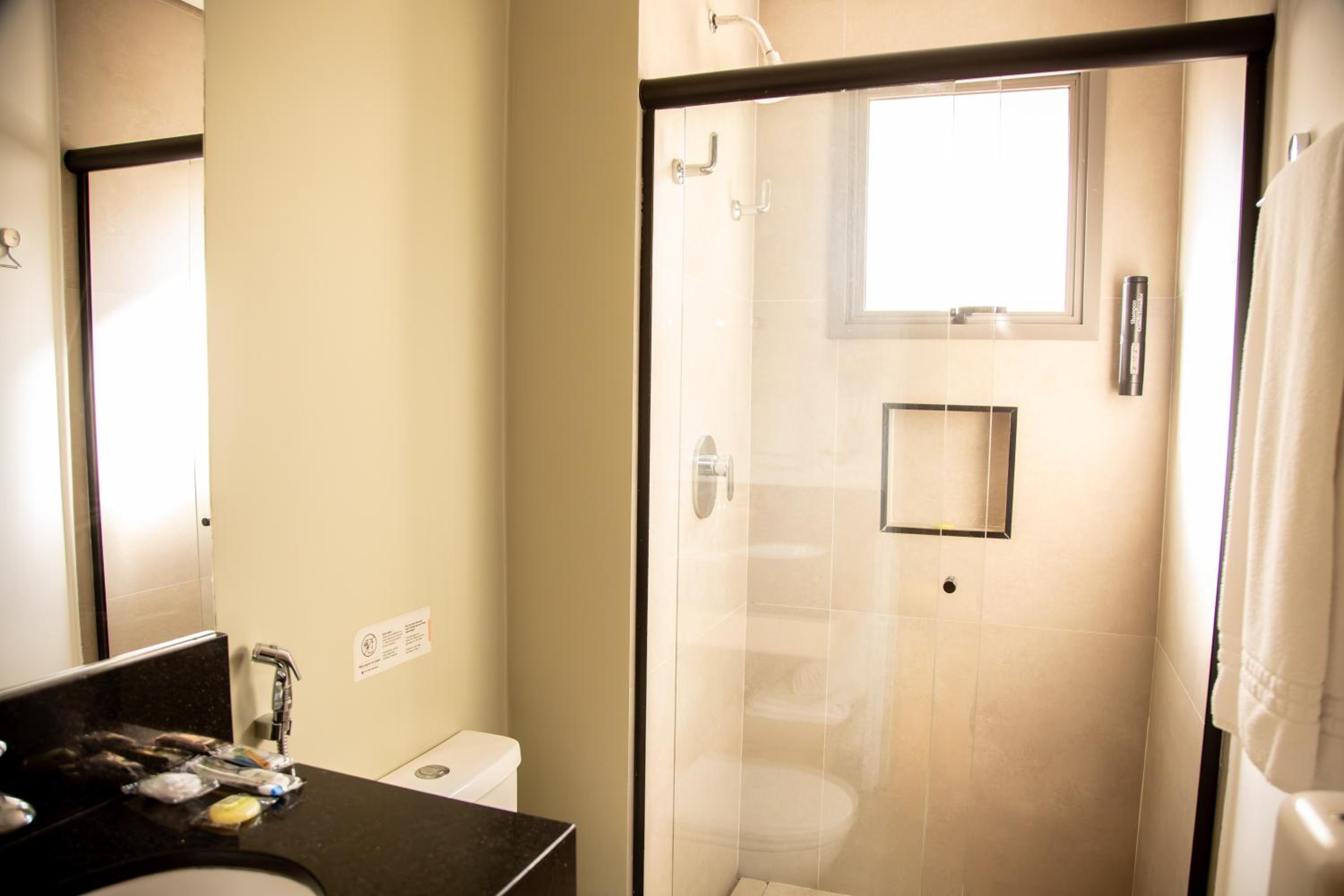 Standard Double Suite - Photo 14