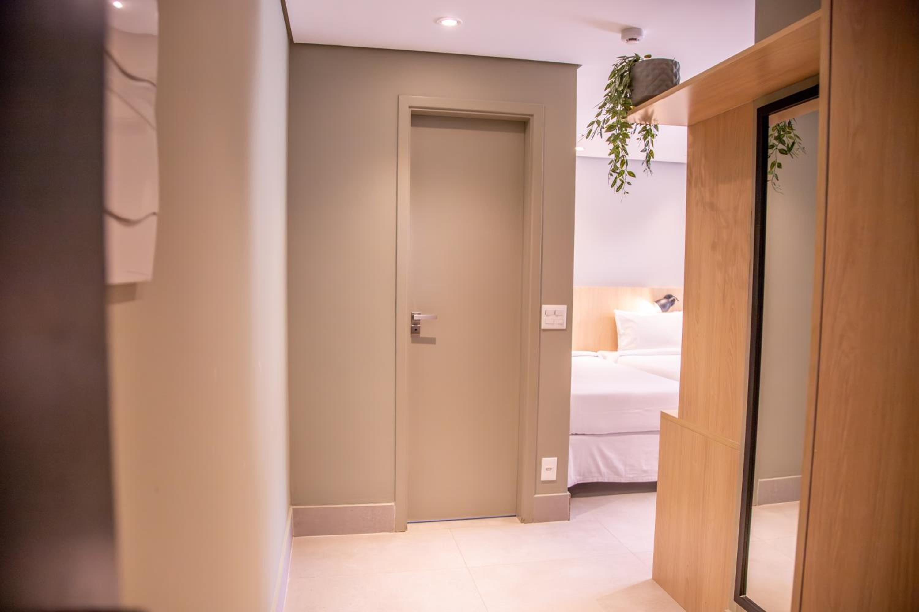 Standard Double Suite - Photo 8