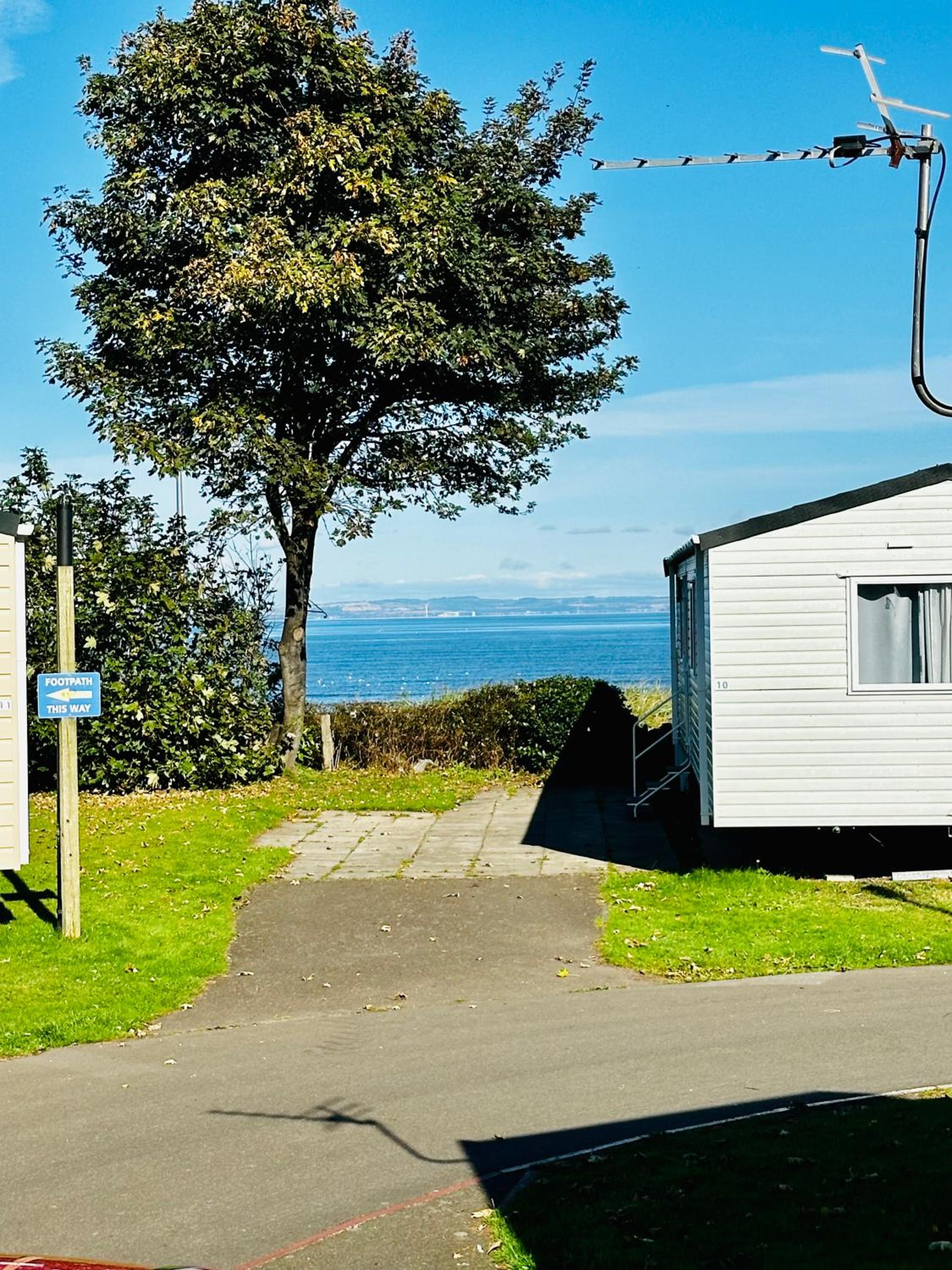 Mobile Home photo 1