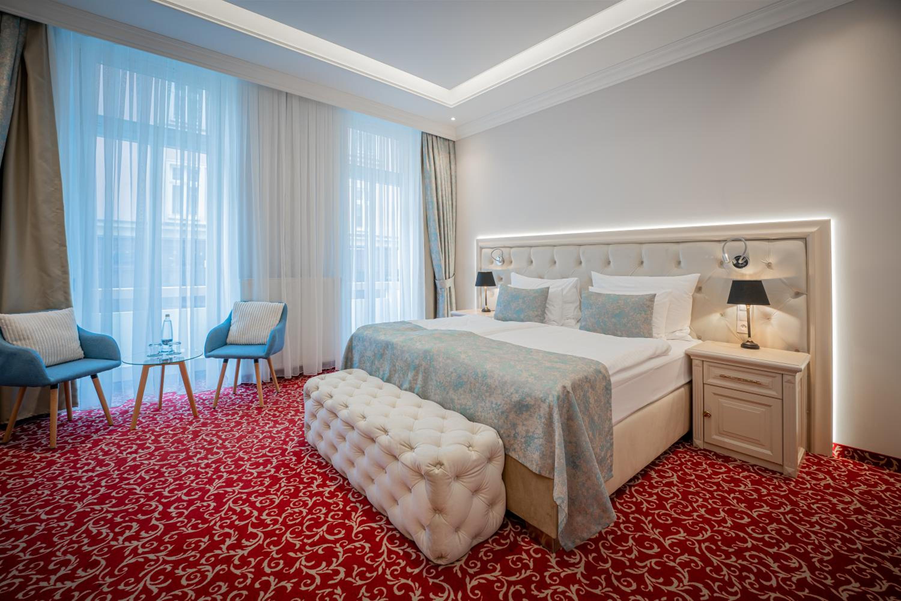 Deluxe Double or Twin Room - Photo 1