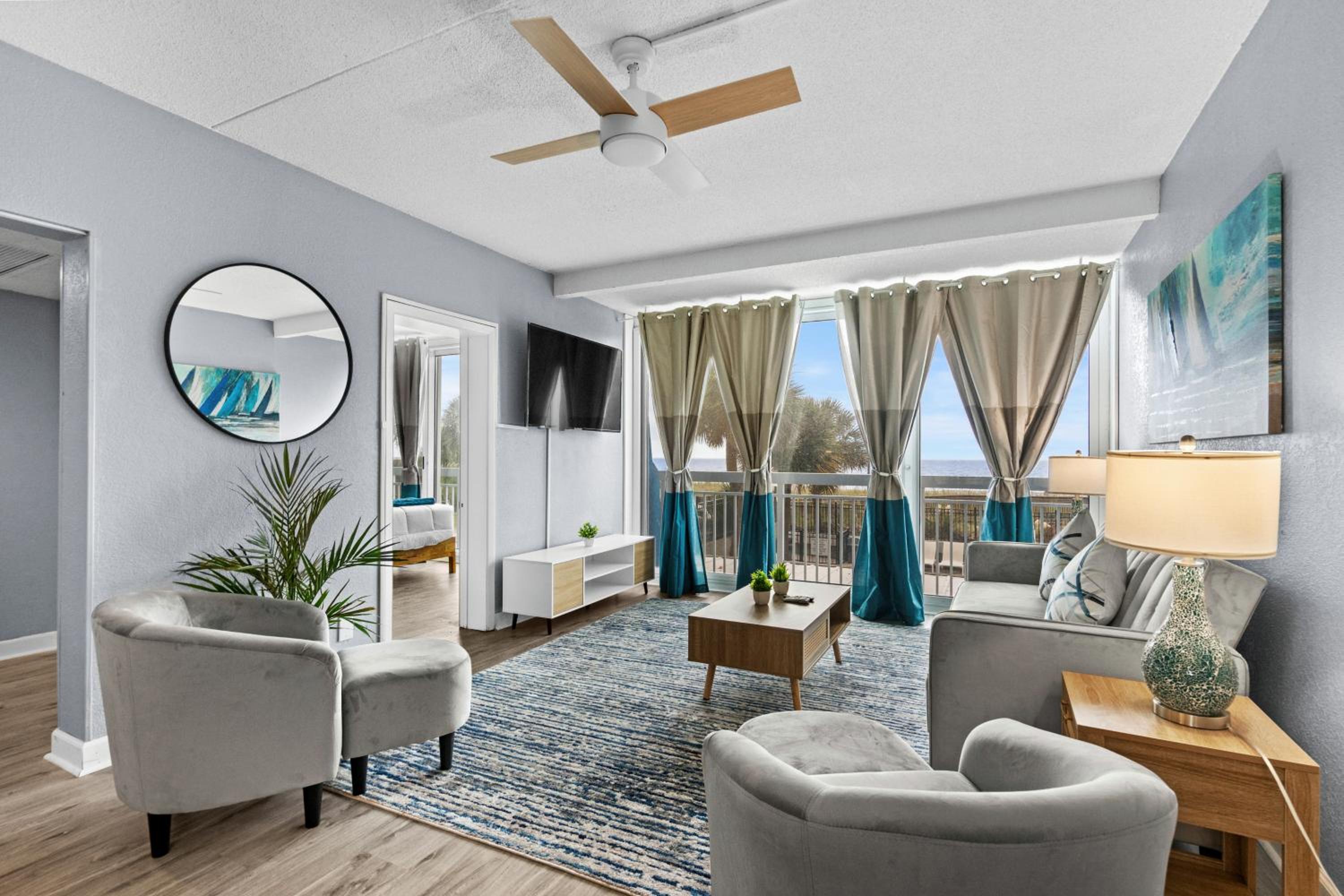 Superior One-Bedroom Apartment photo 1