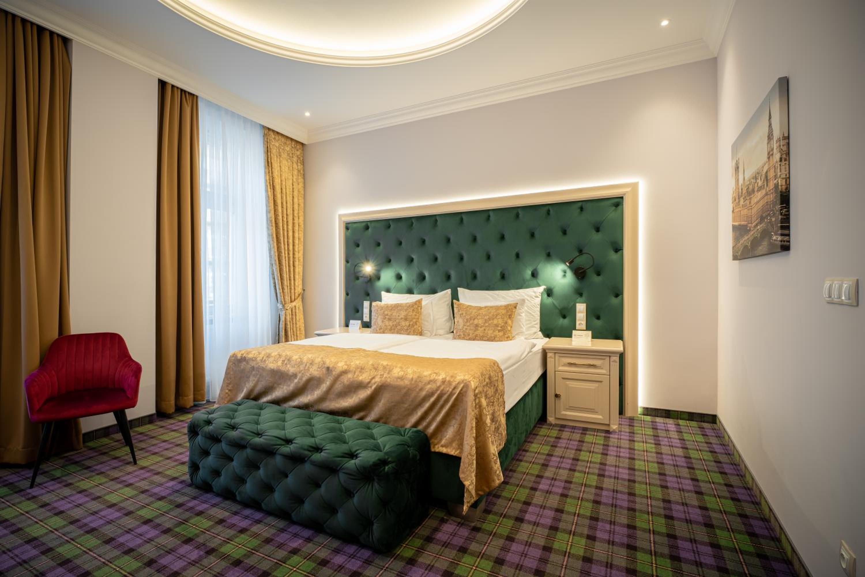 Deluxe Double or Twin Room with River View - Photo 1