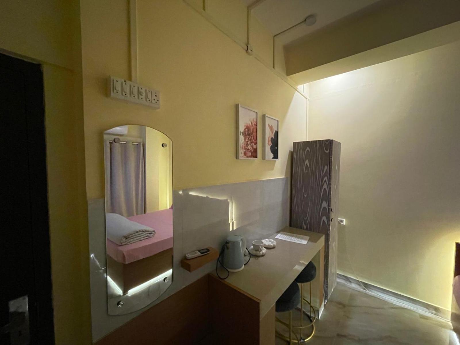 Double Room with Private Bathroom photo 1