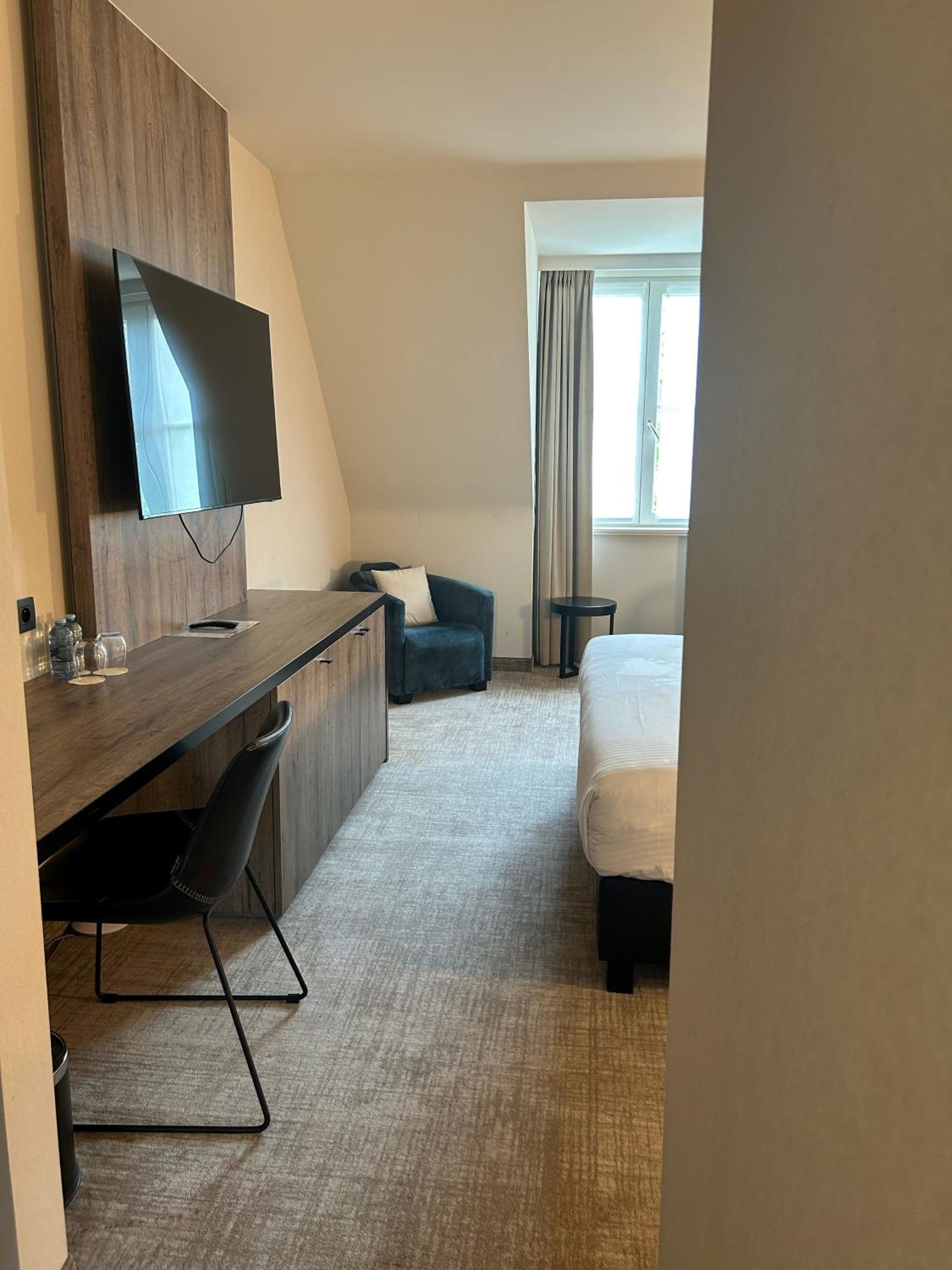 Comfort King Room - Photo 7