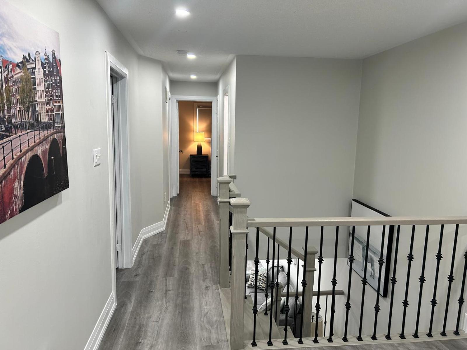 Three-Bedroom House photo 2