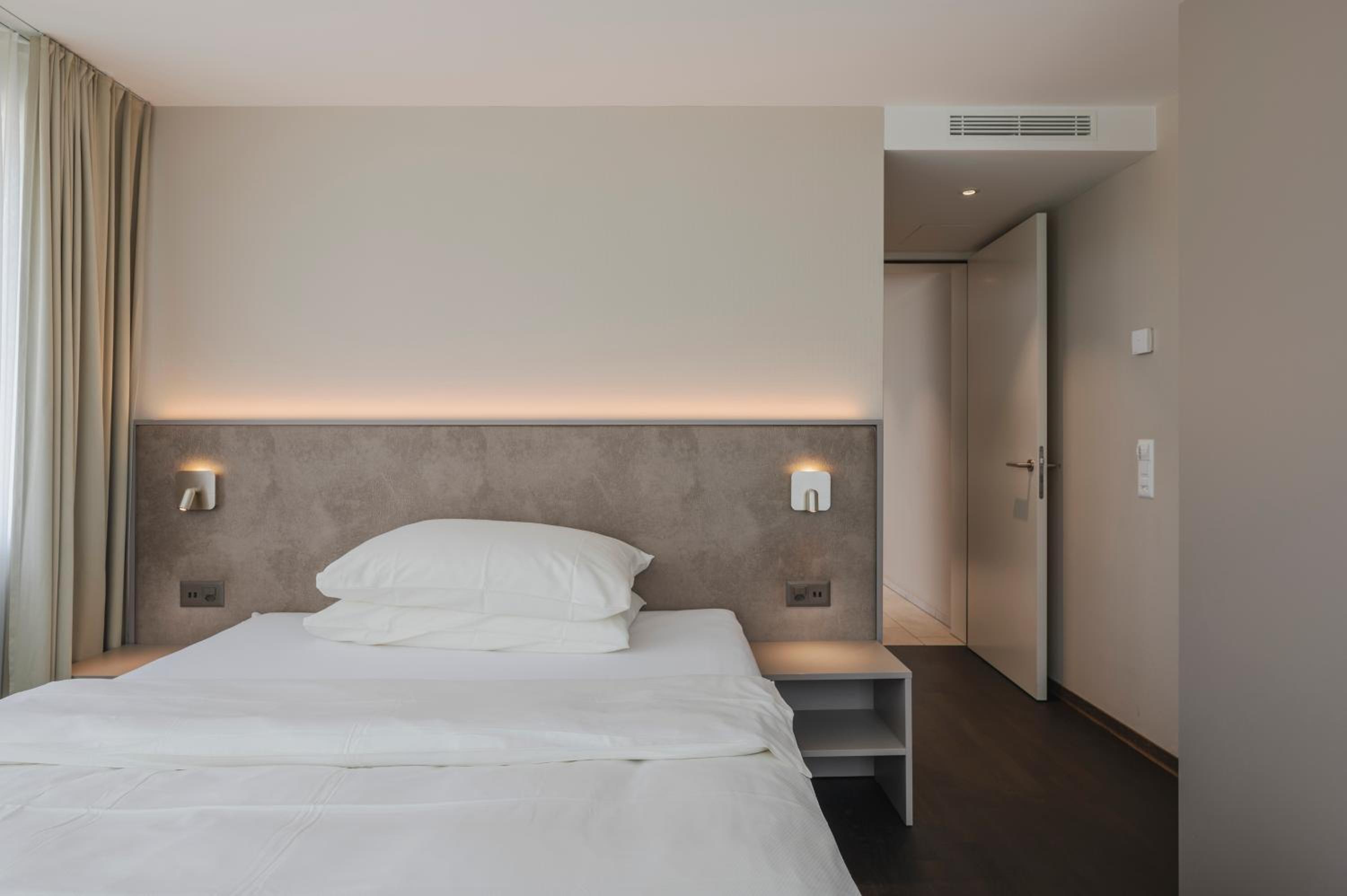 Business Suite photo 1
