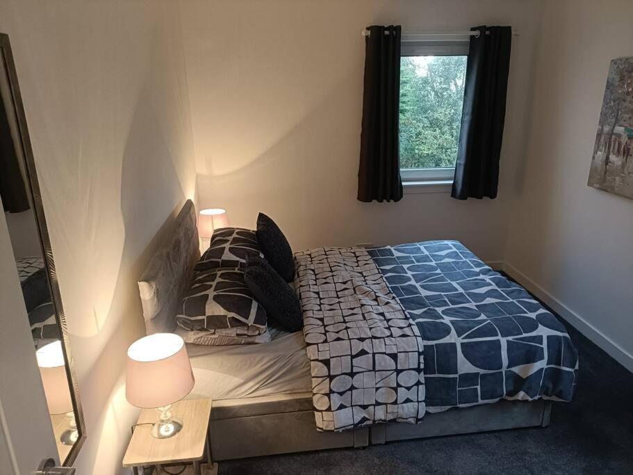 Two-Bedroom Apartment photo 2