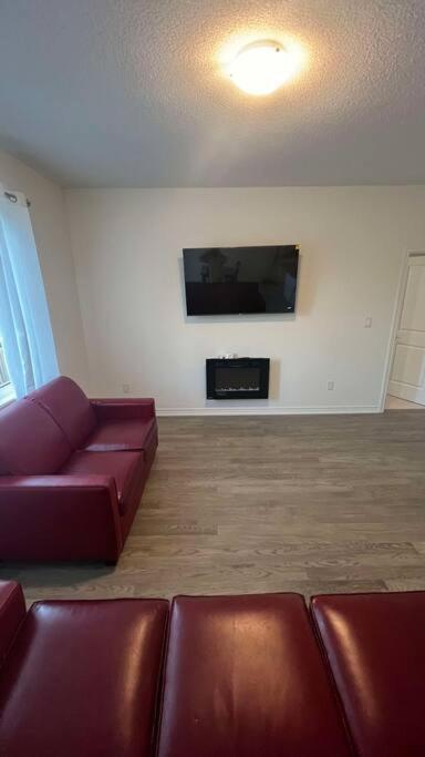 Three-Bedroom Villa photo 1