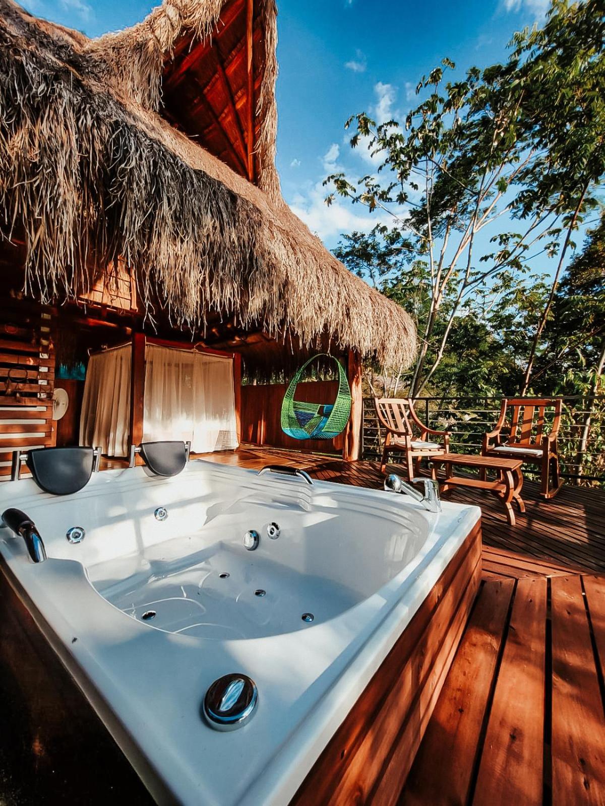 Deluxe Double Room with Bath photo 1