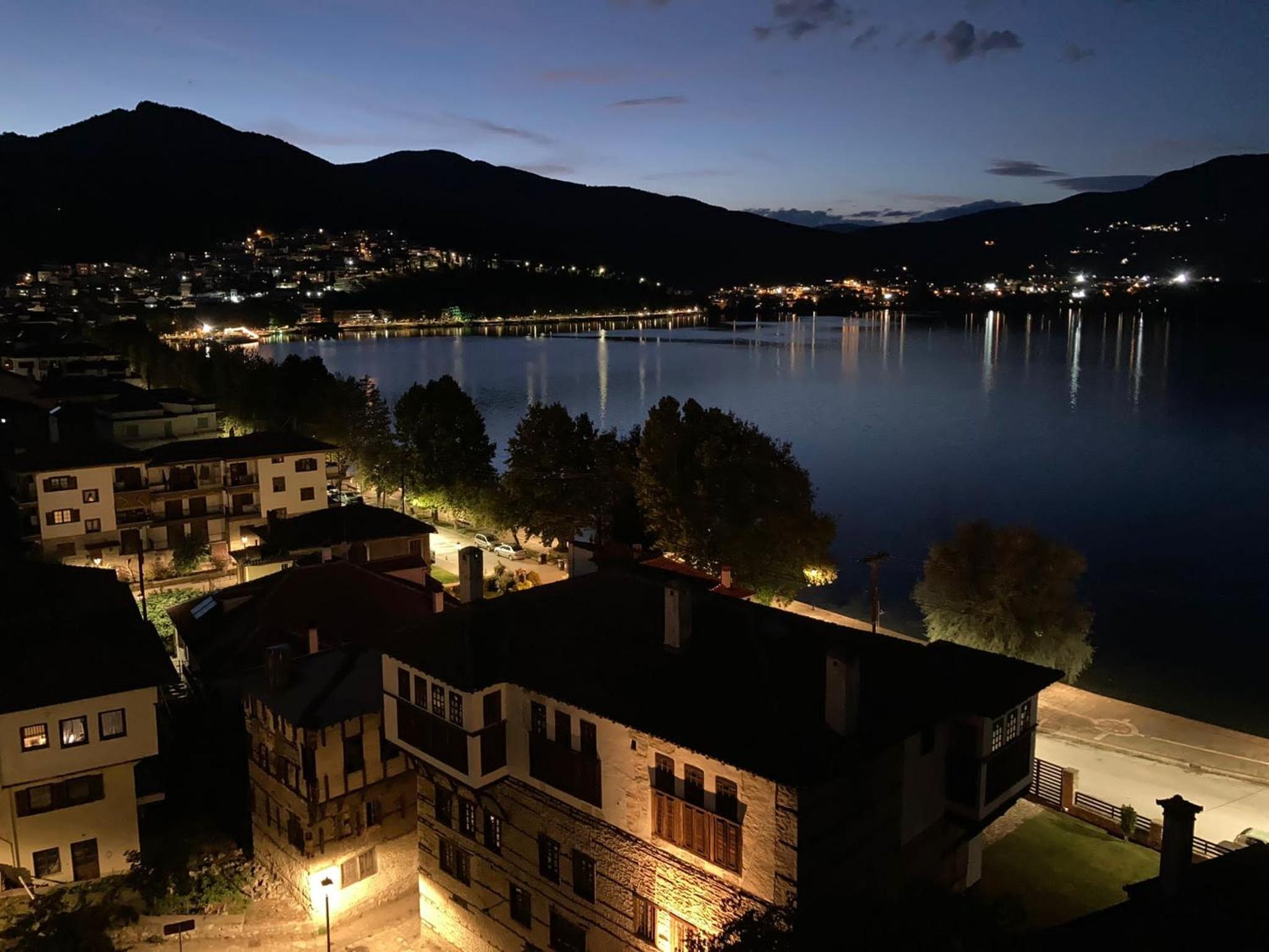 Apartment with View and Balcony photo 2