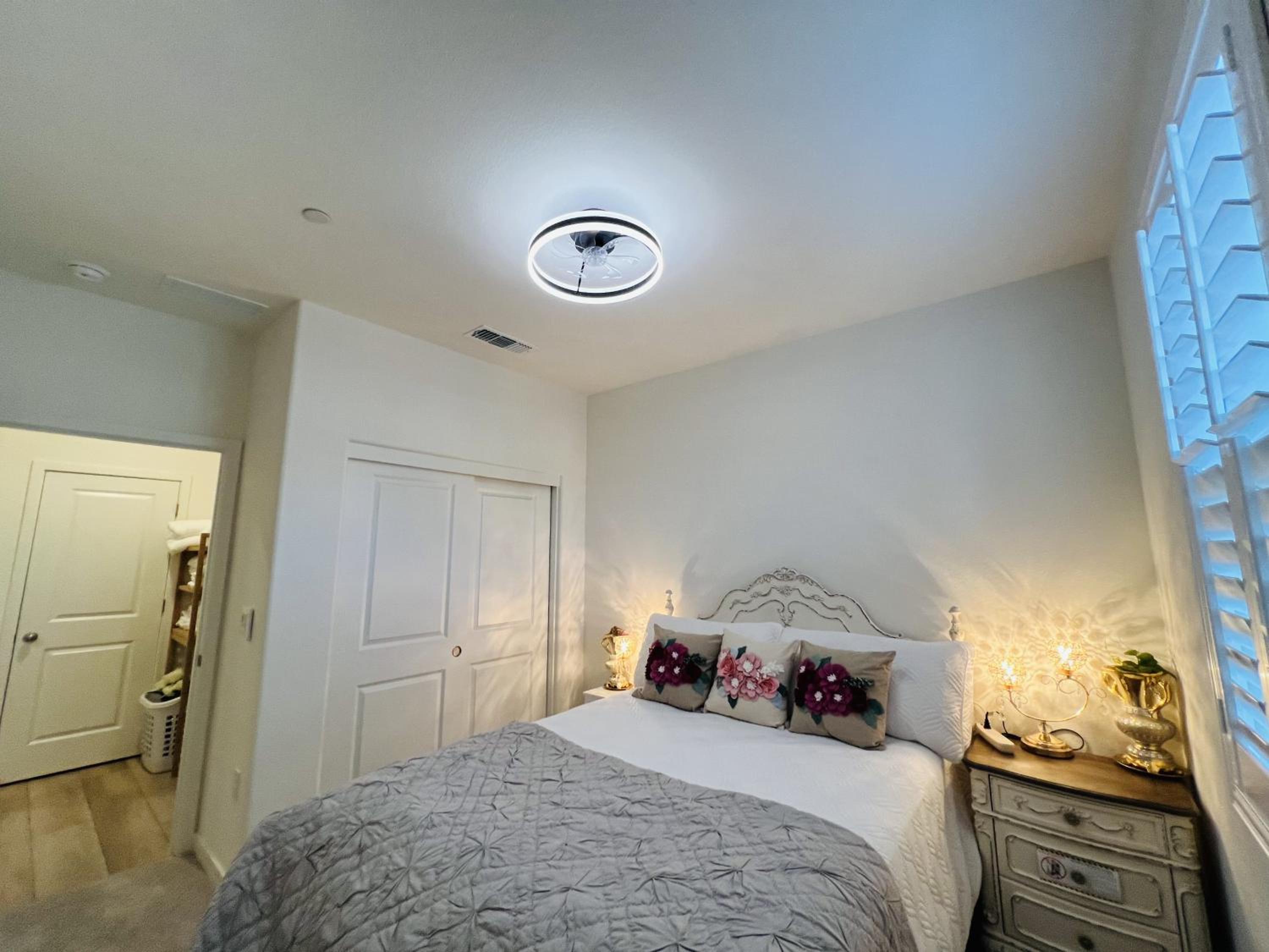 Double Room With Private Bathroom photo 3