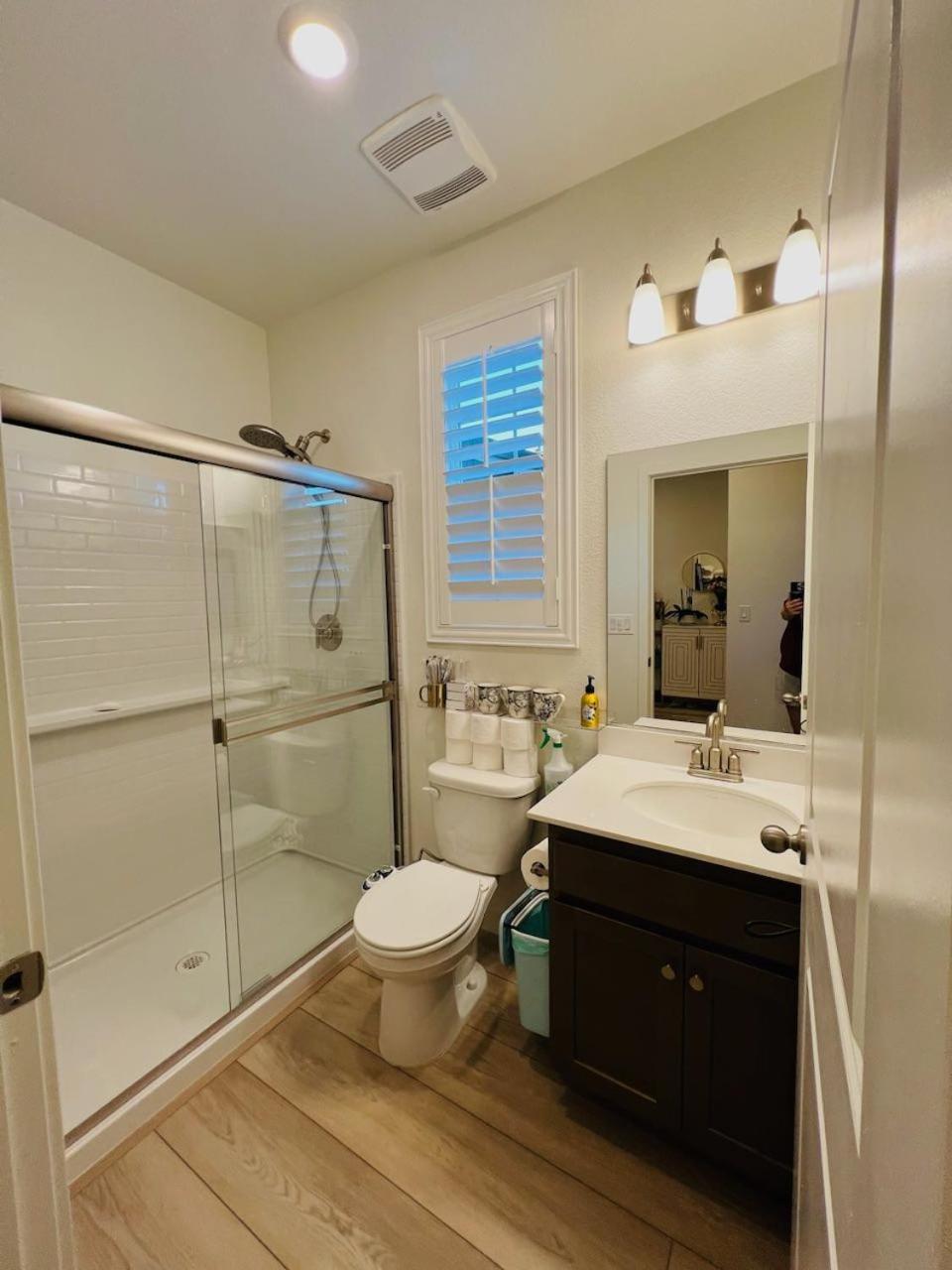 Double Room With Private Bathroom photo 2