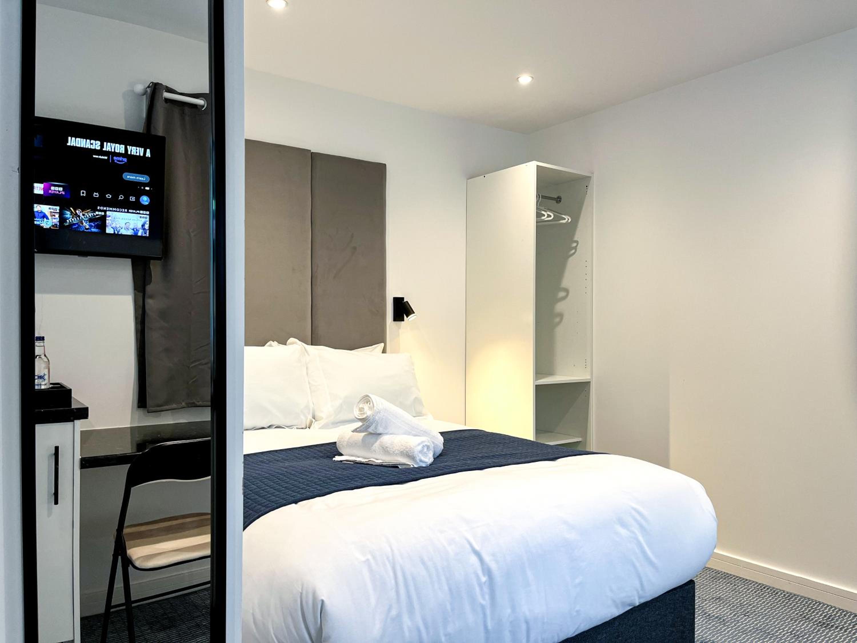Double Room - Disability Access photo 2