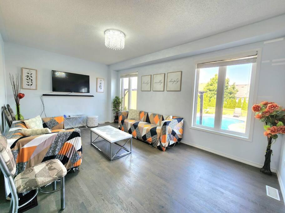 Apartment photo 2