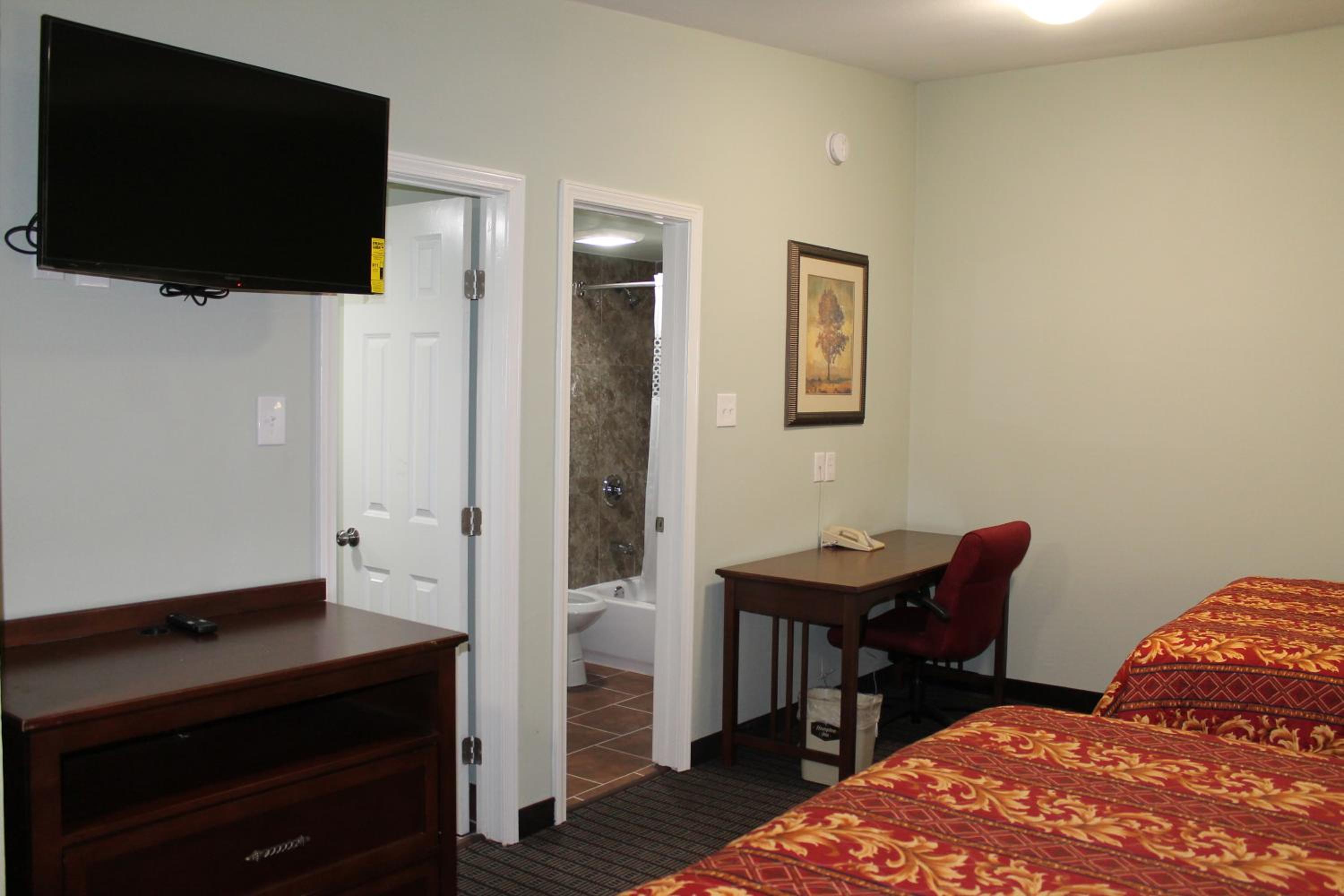 Deluxe Triple Room photo 1