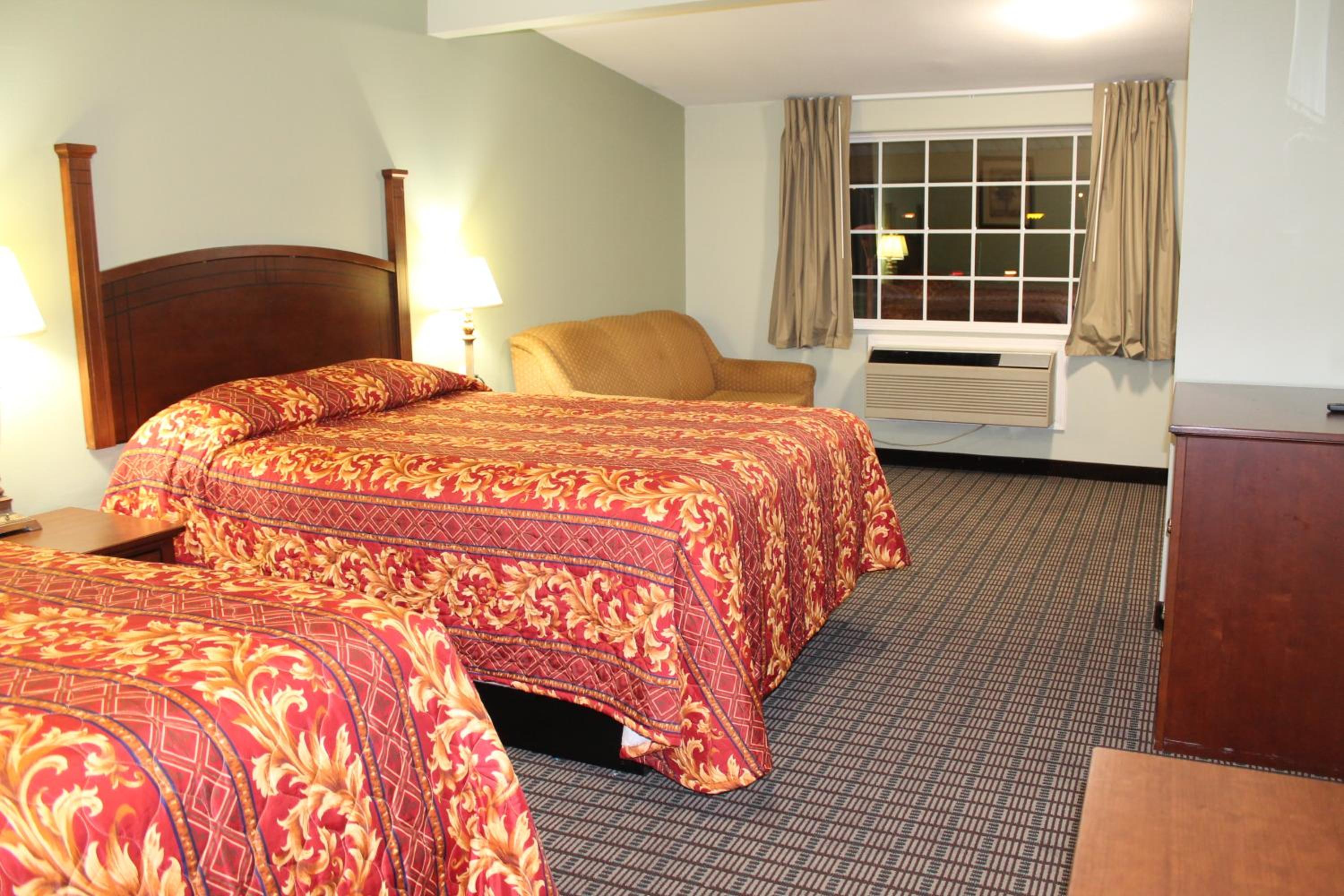Deluxe Triple Room photo 3