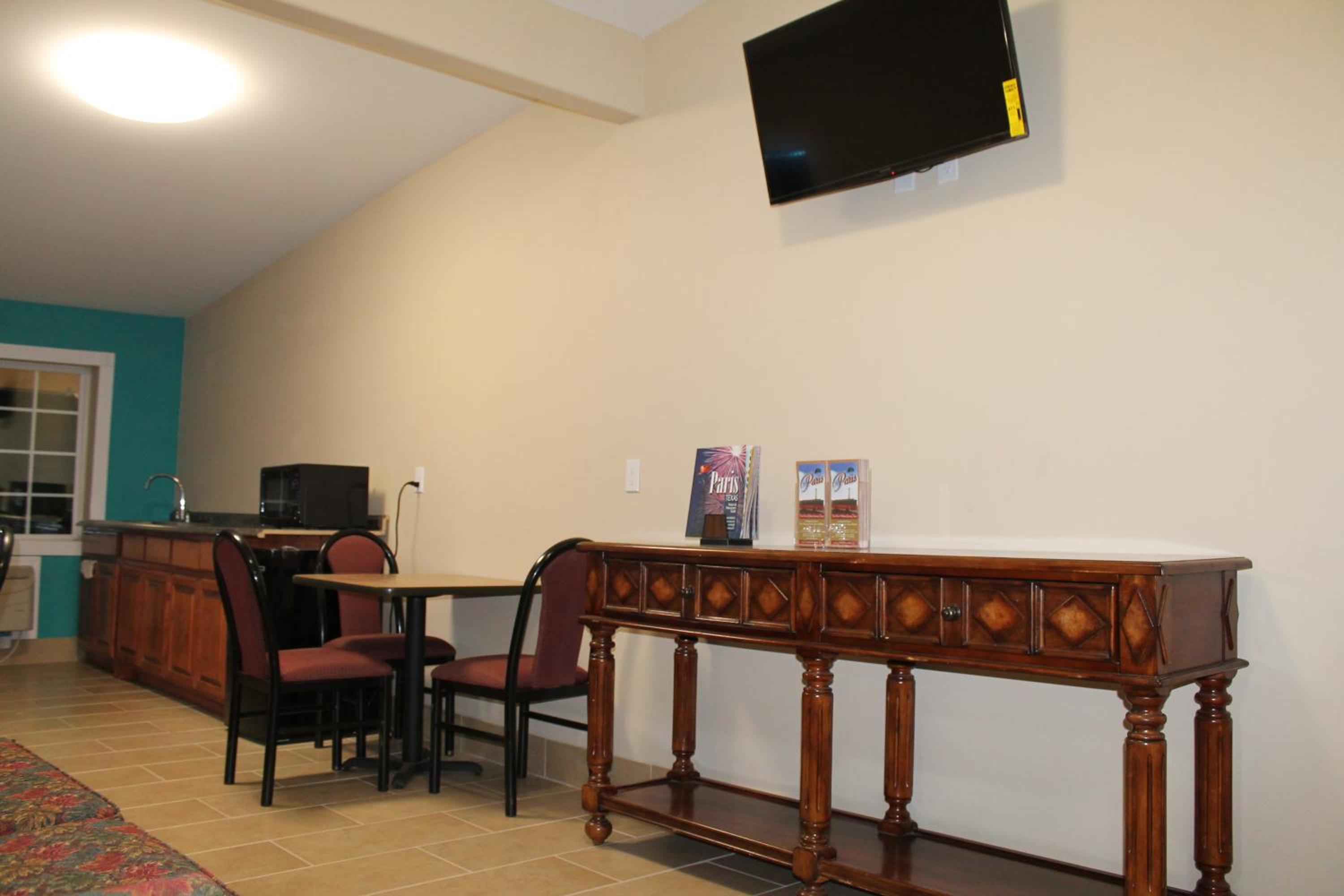 Deluxe Double Room photo 2