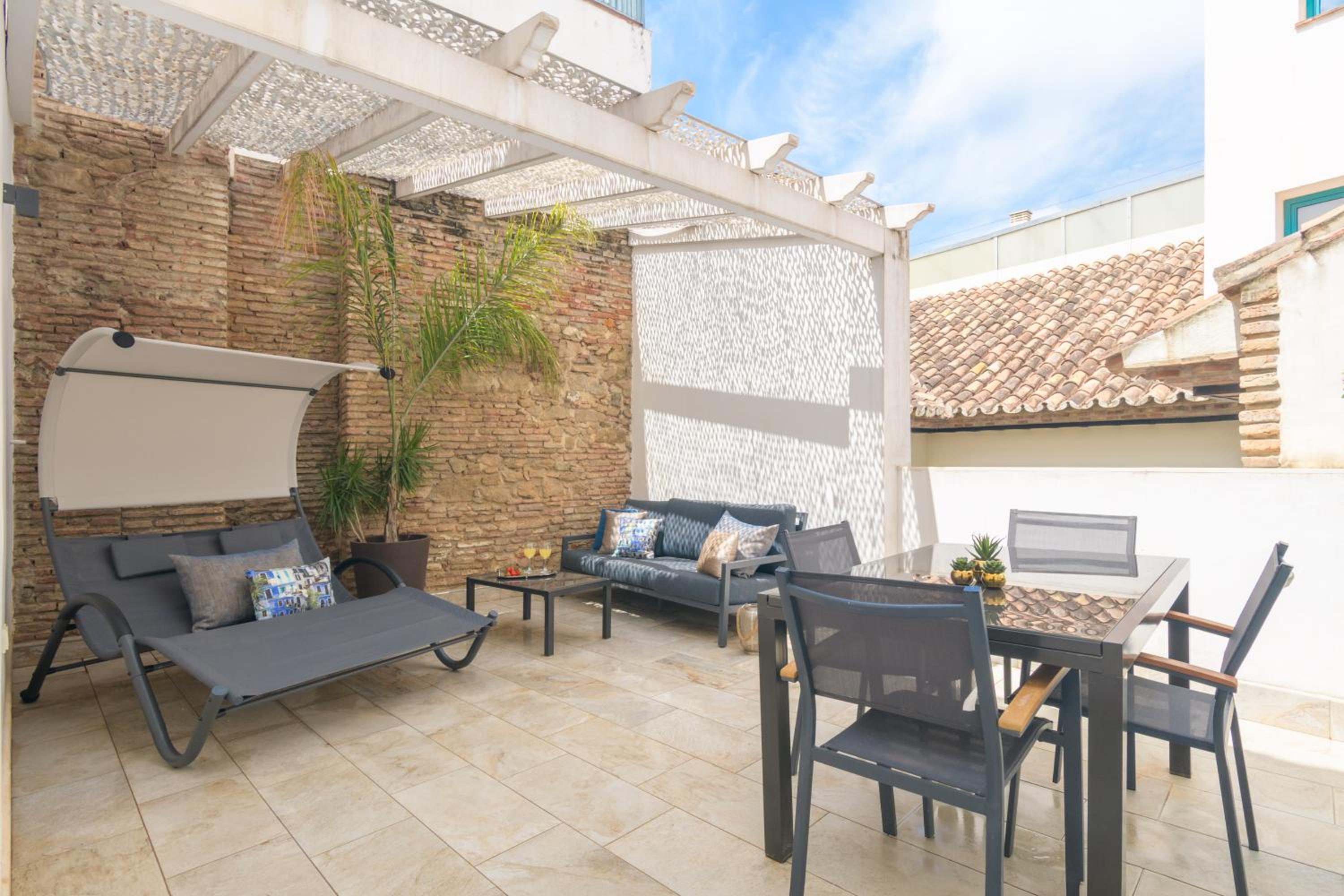 Studio with Terrace photo 1