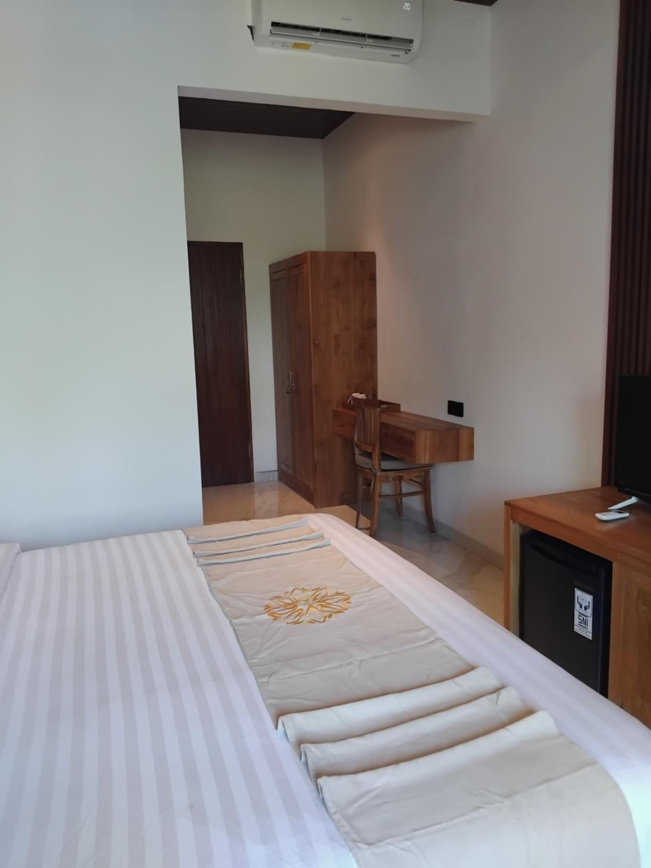 Deluxe Double Room - Photo 18