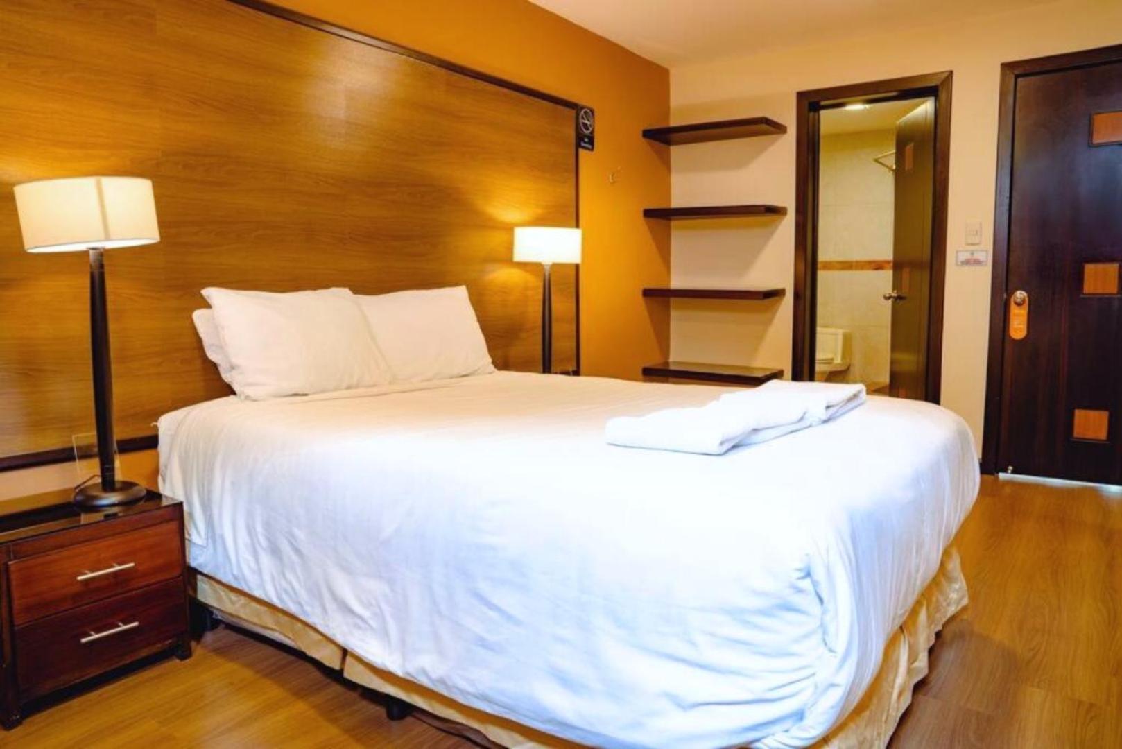 Double Room with Private Bathroom photo 2