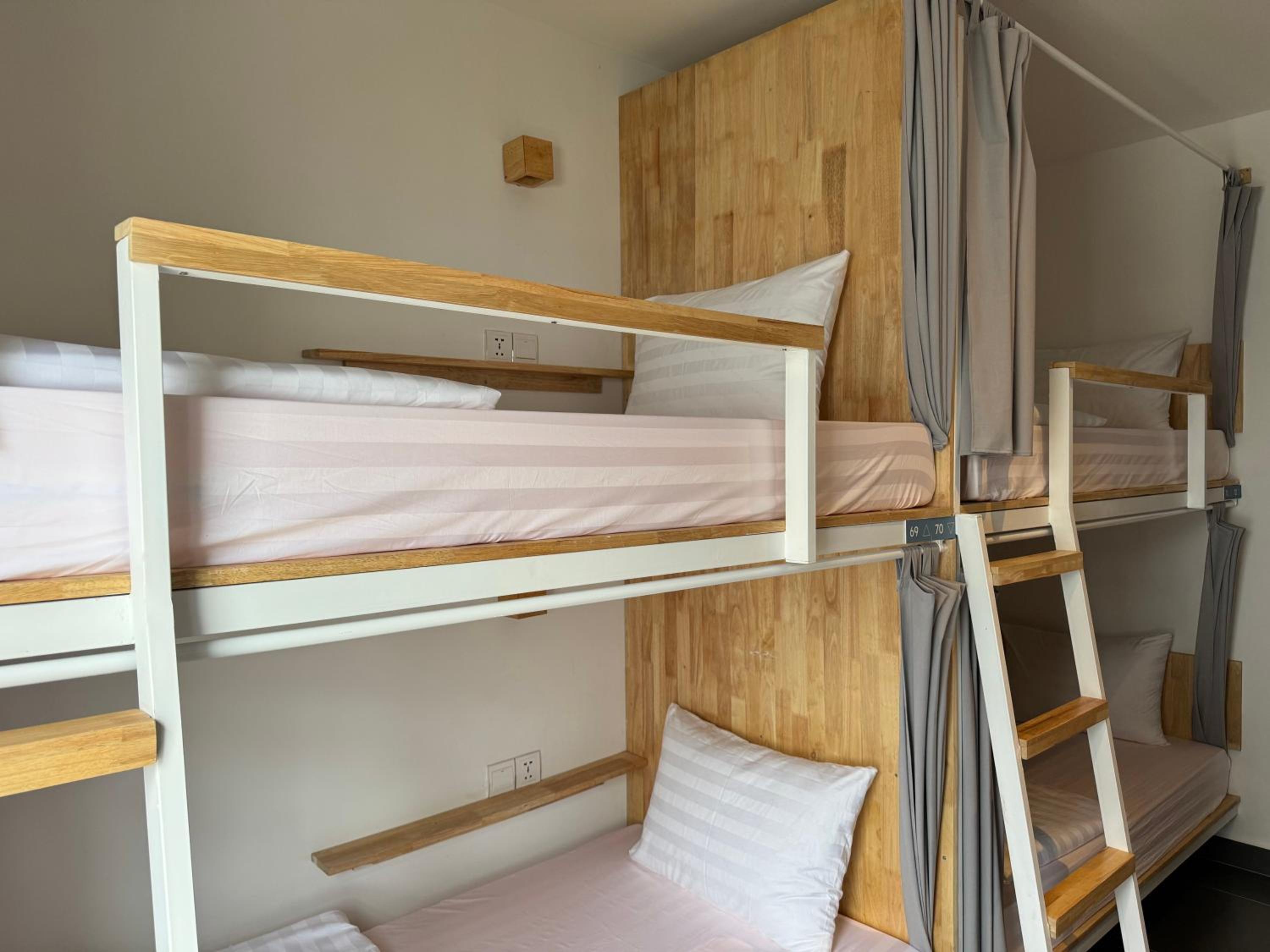 Bed in 4-Bed Mixed Dormitory Room photo 2
