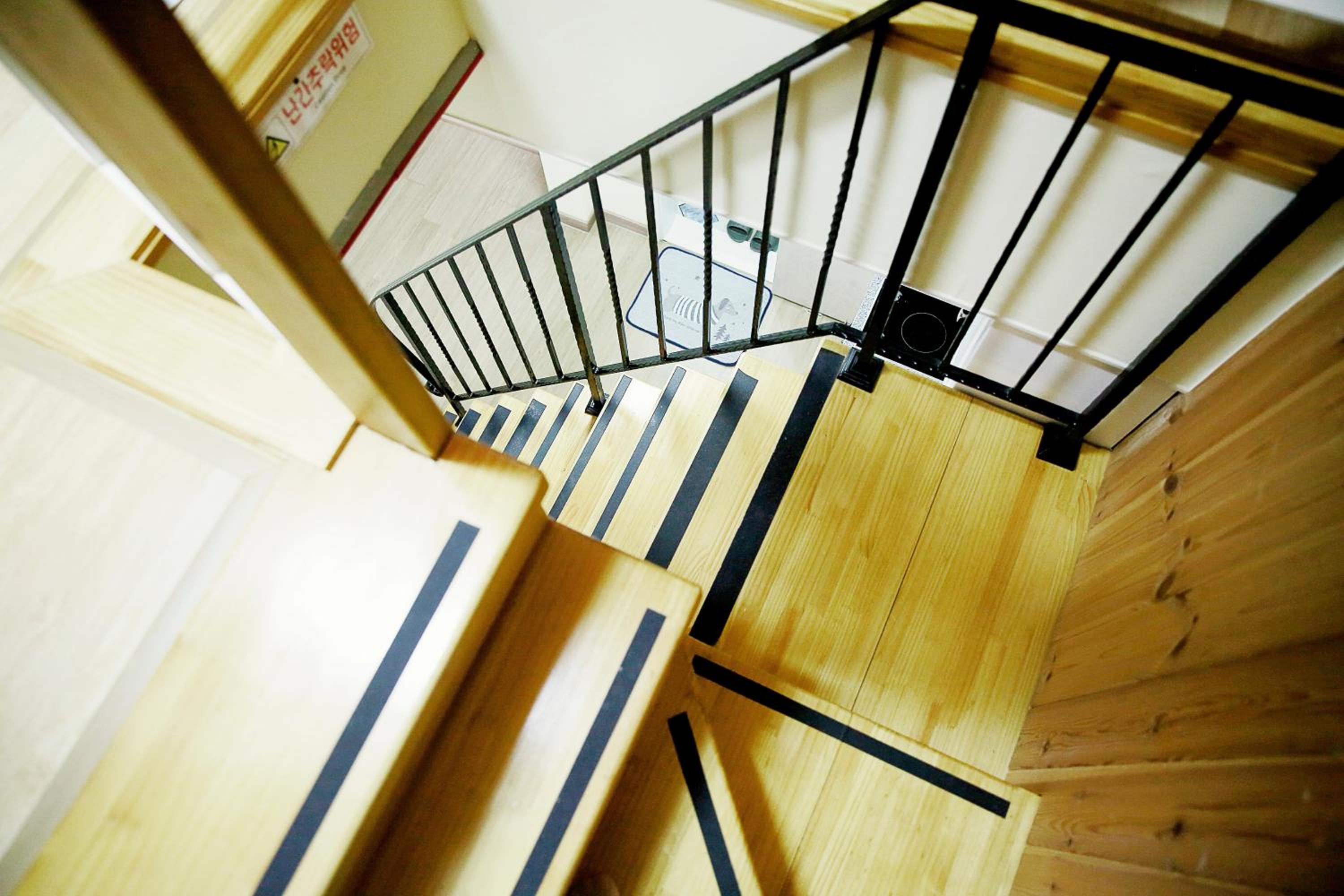 Double Room - Photo 10