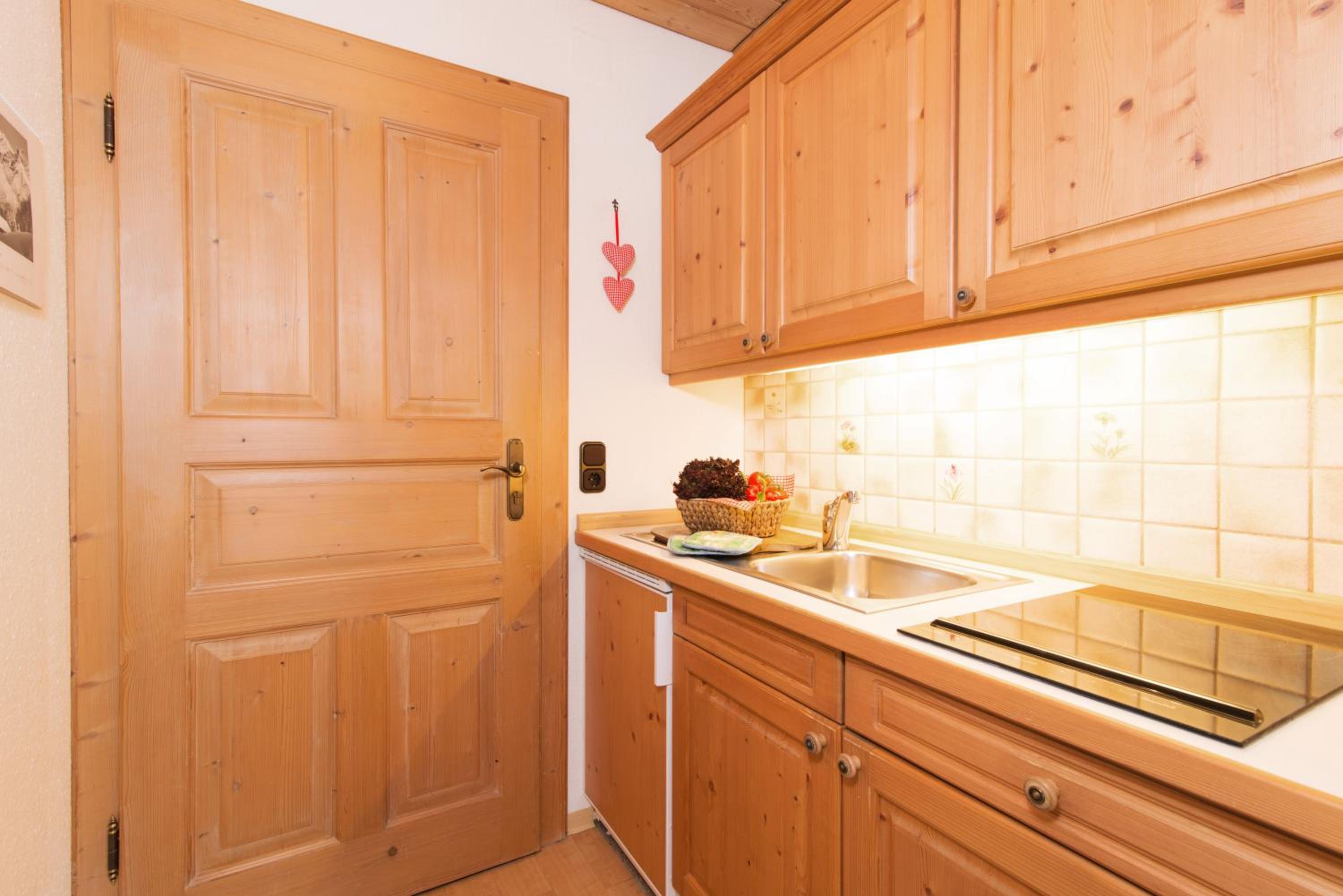 Studio Apartment with Balcony or Terrace photo 2