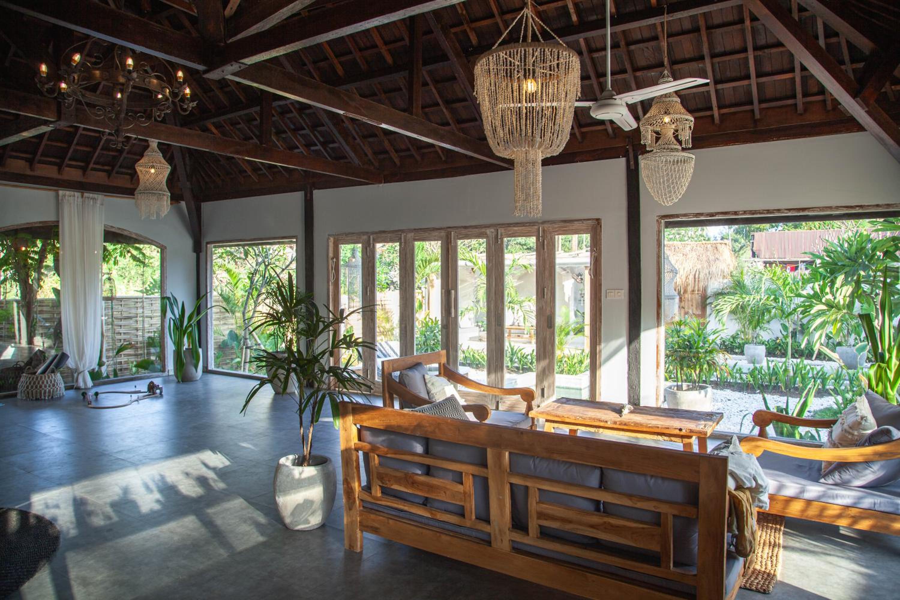 Three-Bedroom Villa photo 1