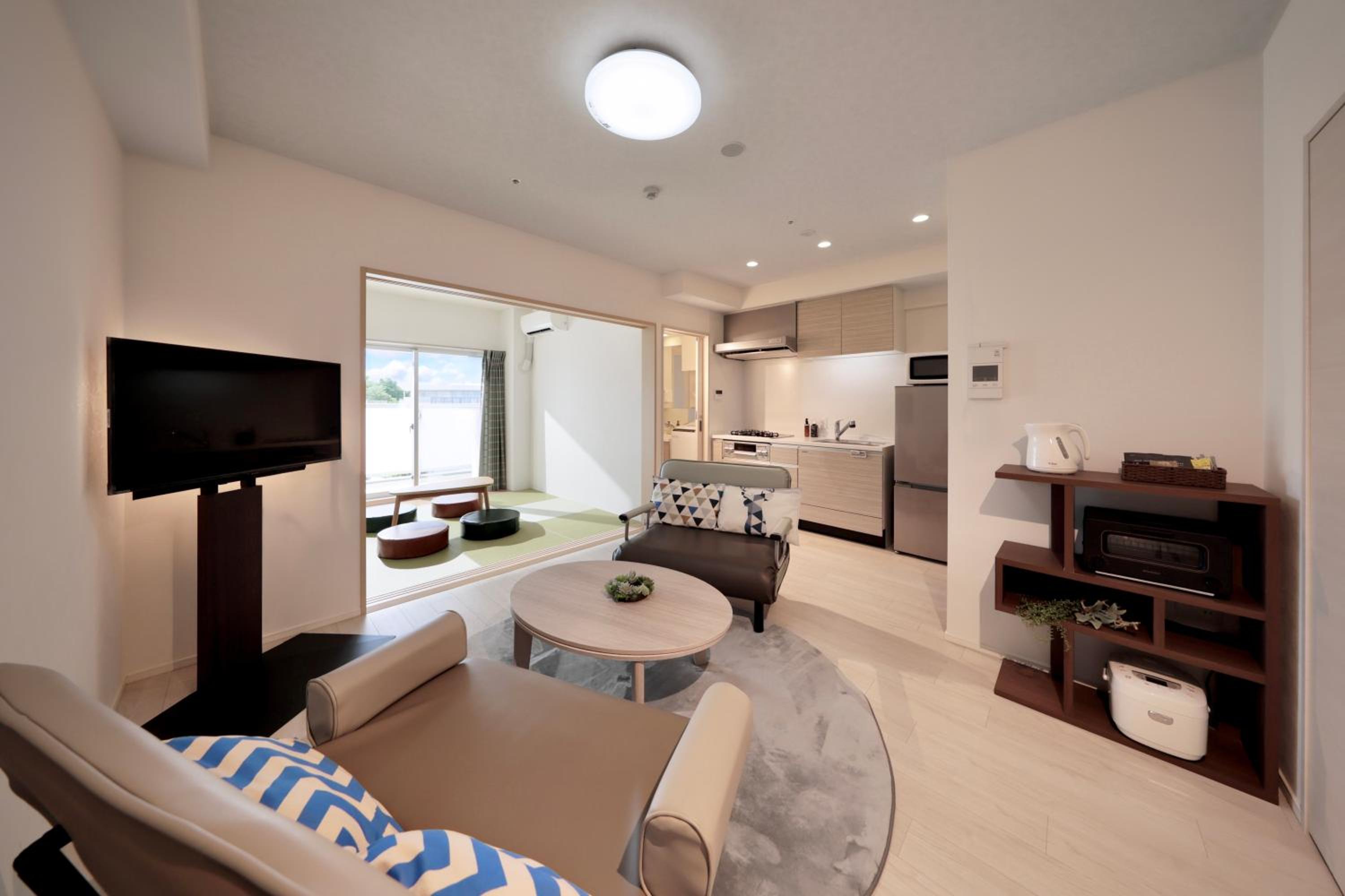 Japanese-Style Room