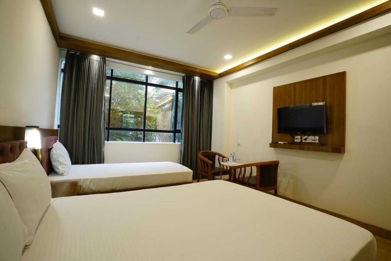 Deluxe Triple Room photo 2