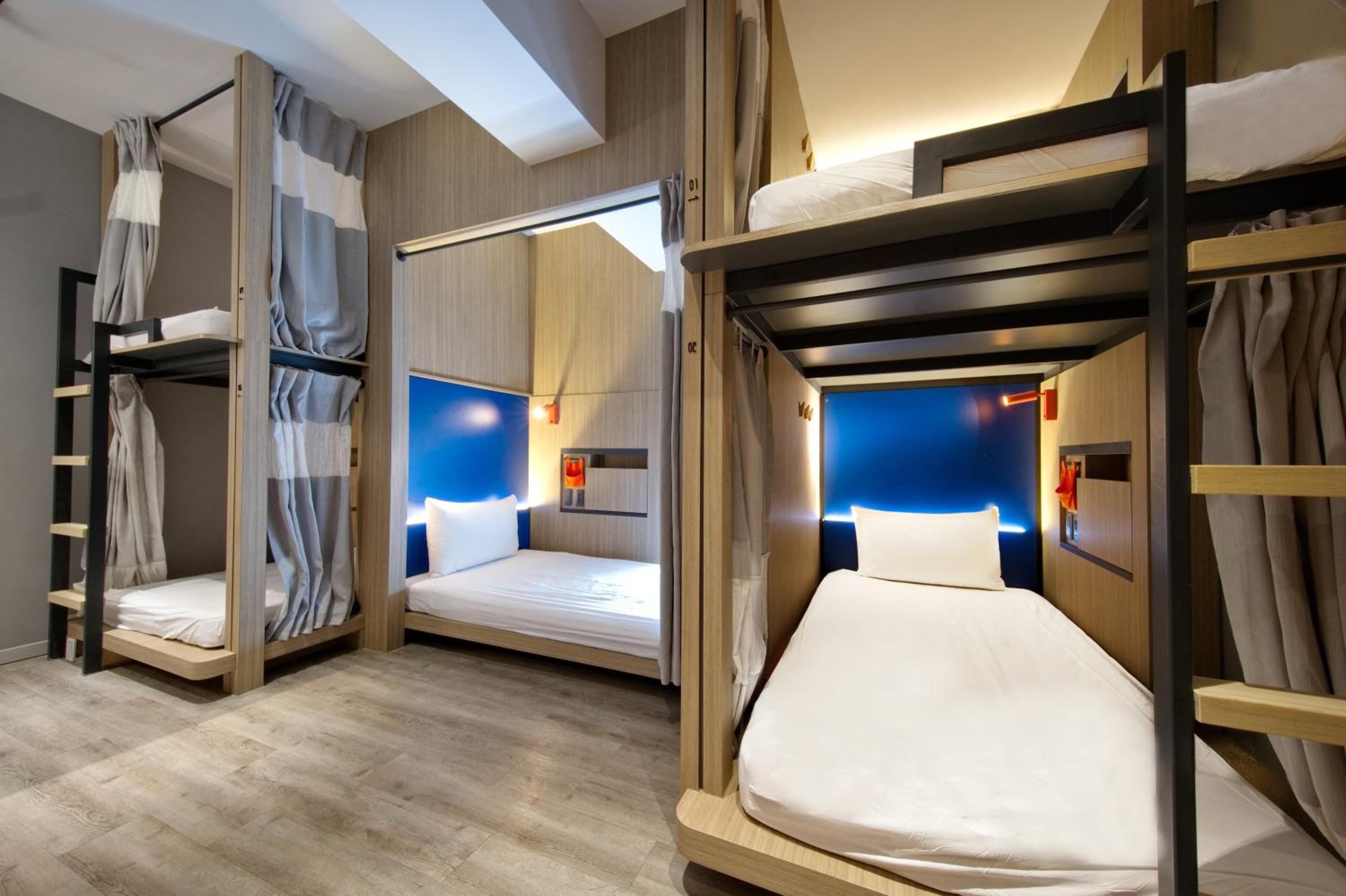 Mixed Dormitory Room