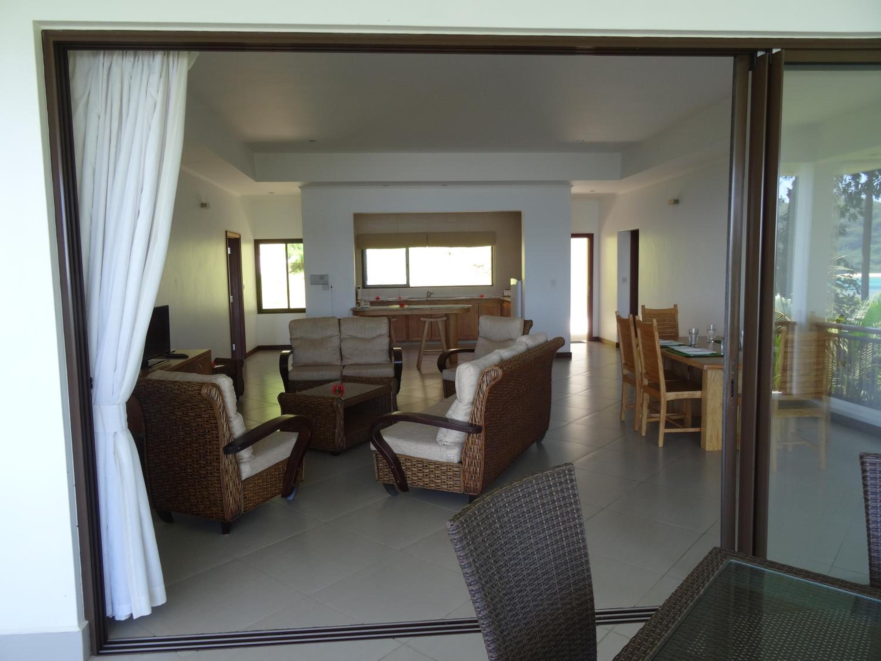 Deluxe Two-Bedroom Villa - Photo 2