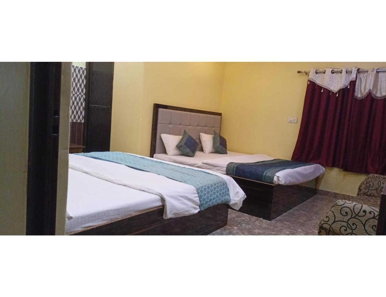 Deluxe Room - Photo 16